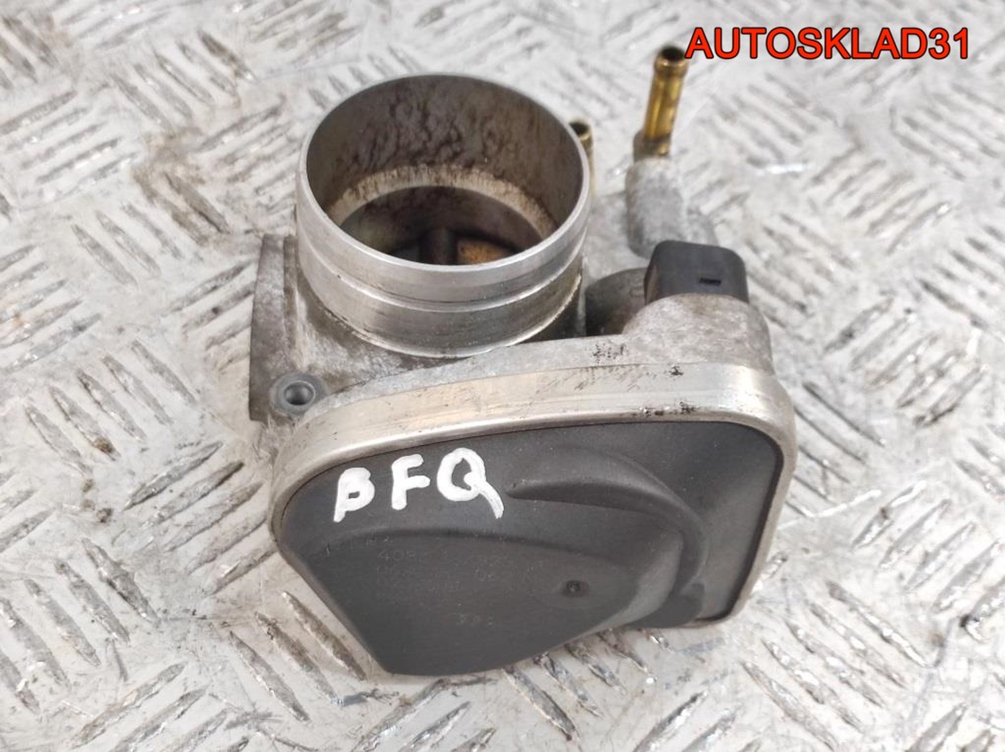 Заслонка дроссельная VW Golf 4 1,6 BFQ 06A133062N, 4000 рублей, Дубовое