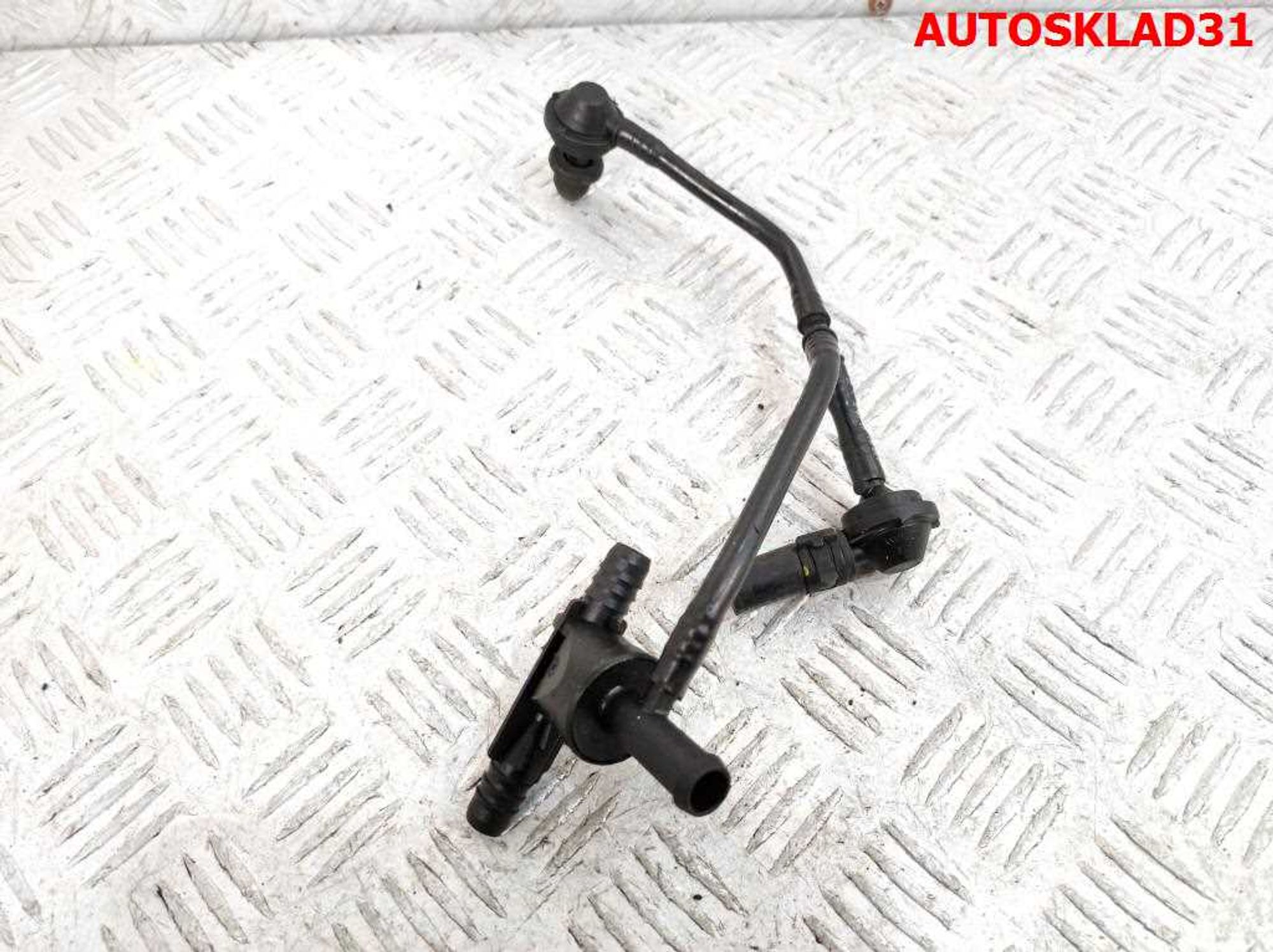 Насос вакуумный Audi A4 B6 2.0 ALT Бензин 06B133751AT, 2500 рублей, Дубовое