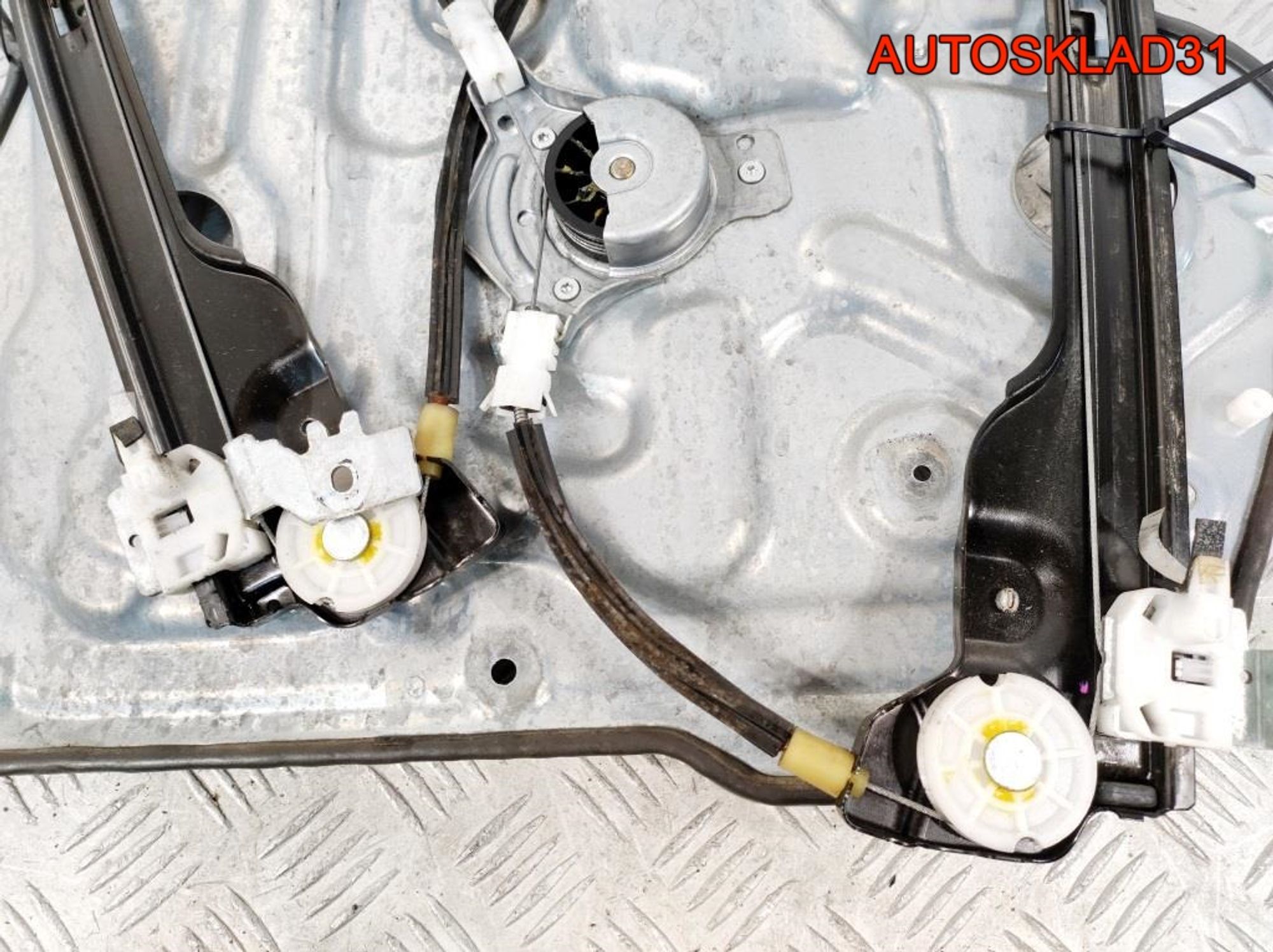 Стеклоподъемник передний правый Nissan Qashqai J10, 6200 рублей, Дубовое