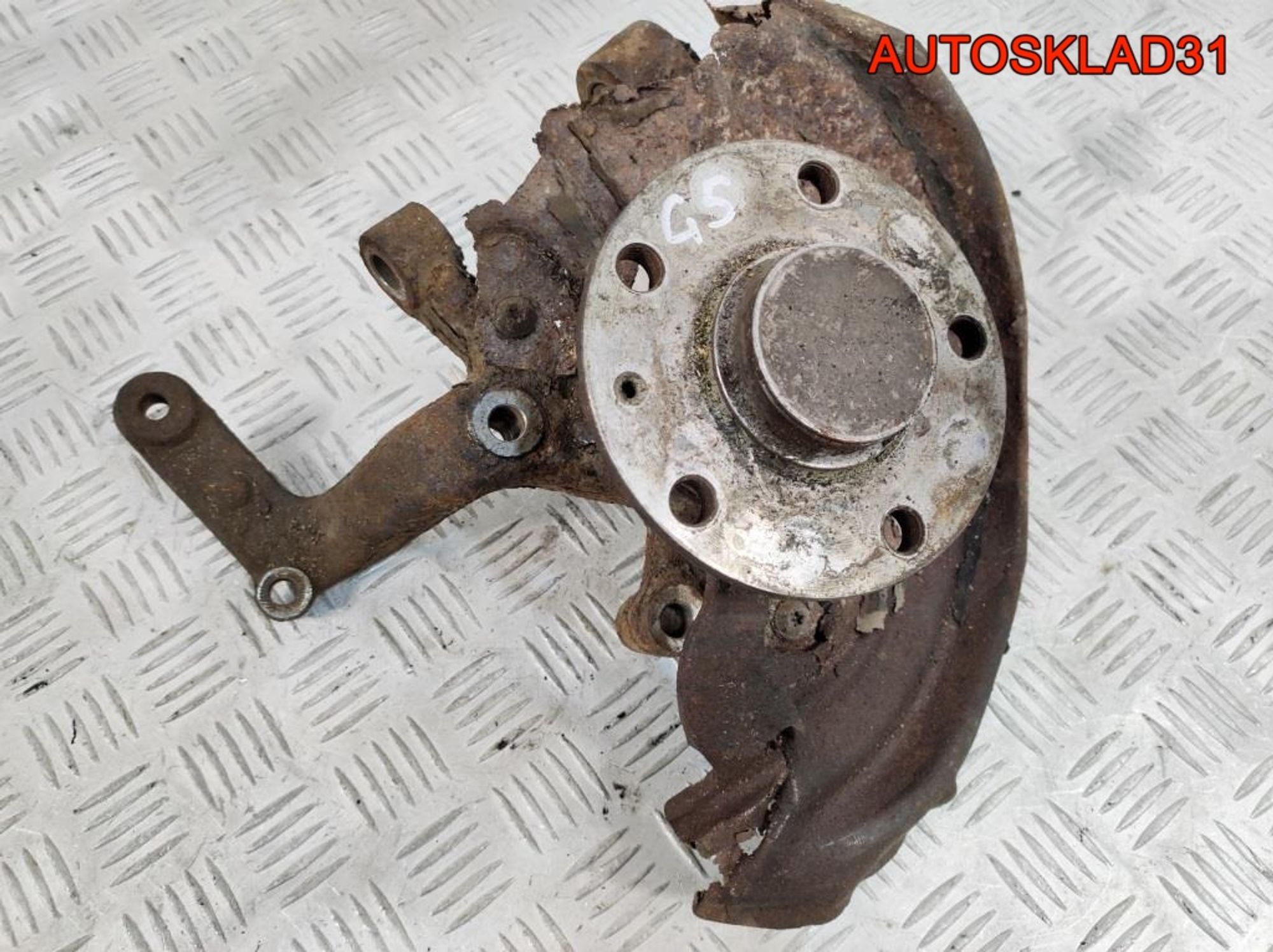 Кулак поворотный задний правый VW Golf 5 1K0505436N, 1400 рублей, Дубовое