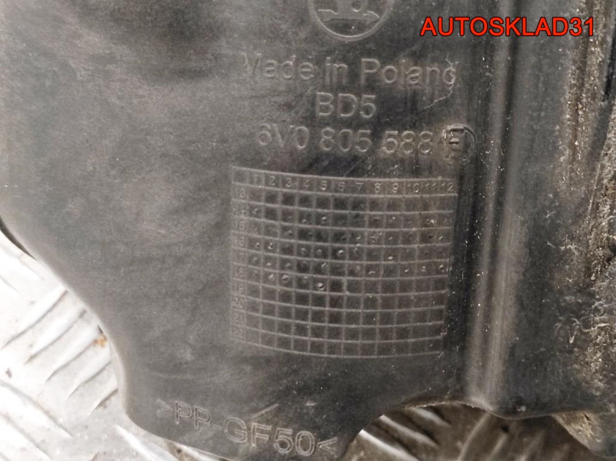 Кассета радиаторов в сборе Skoda Fabia 3 1,2 Бензин 6V0805588F (Р), 22000 рублей, Дубовое