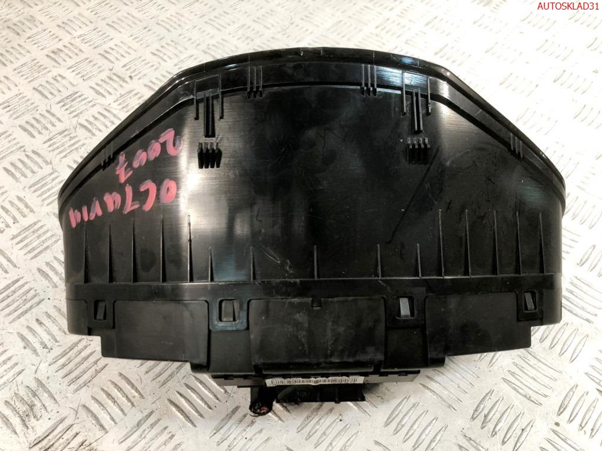 Панель приборов Skoda Octavia A5 1Z0920842H дизель, 14000 рублей, Дубовое