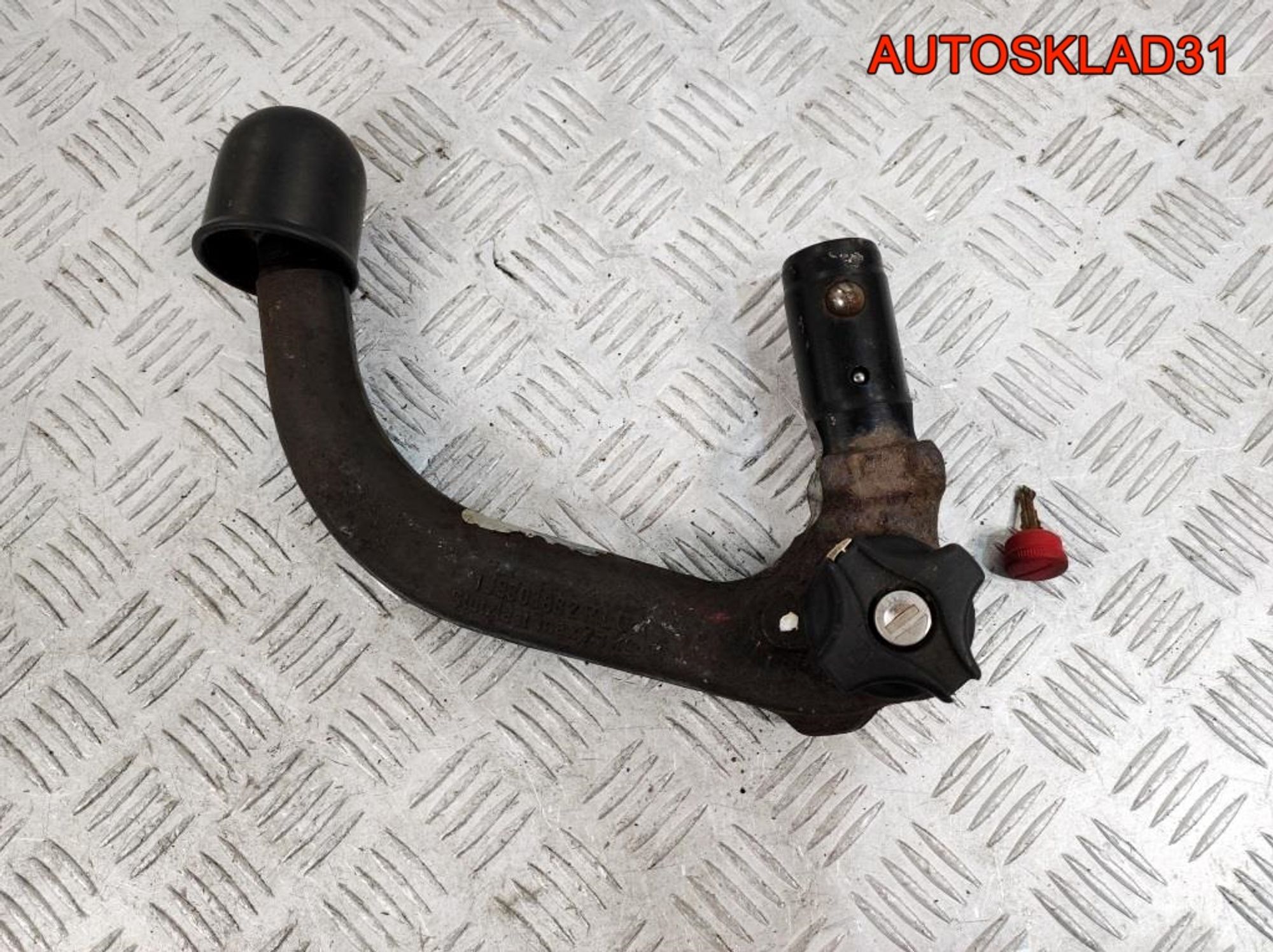 Фаркоп съемный крюк VW Golf 4 1J9803882, 5400 рублей, Дубовое