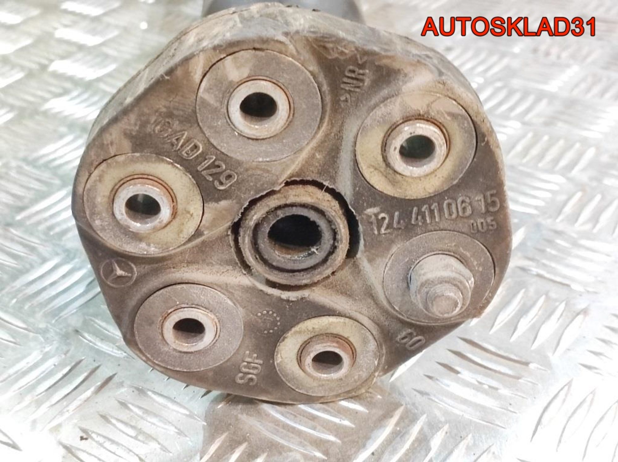 Вал карданный Mercedes Benz W210 2.4 112.911 АКПП Combi A2104107606, 14000 рублей, Дубовое