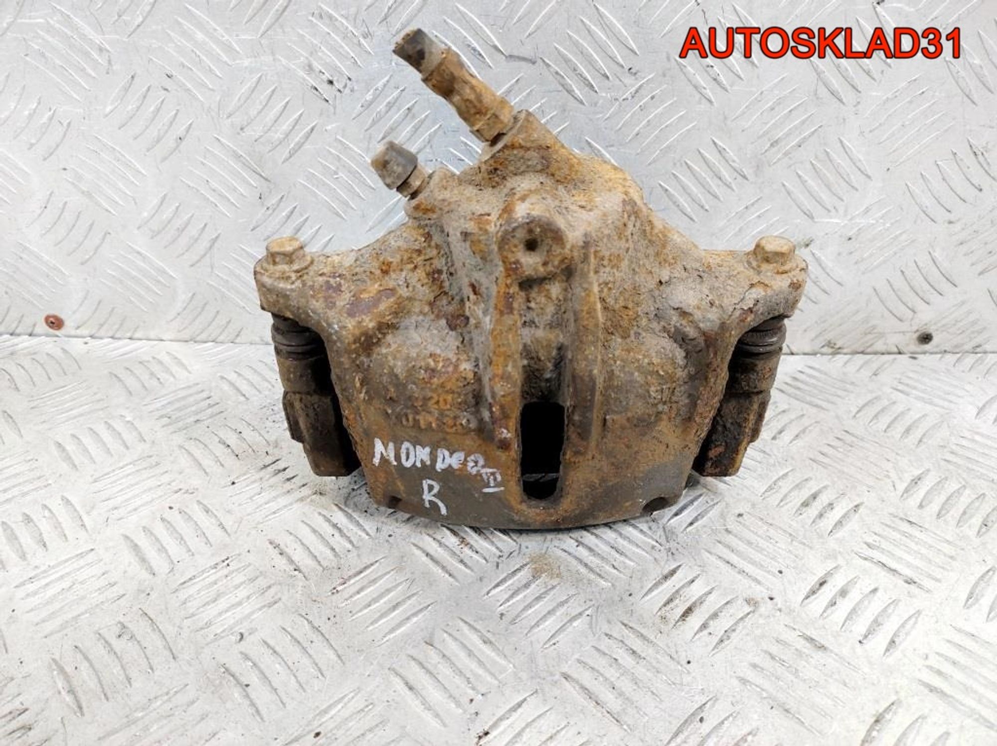 Суппорт тормозной передний правый Ford Mondeo 3 1500662, 2300 рублей, Дубовое