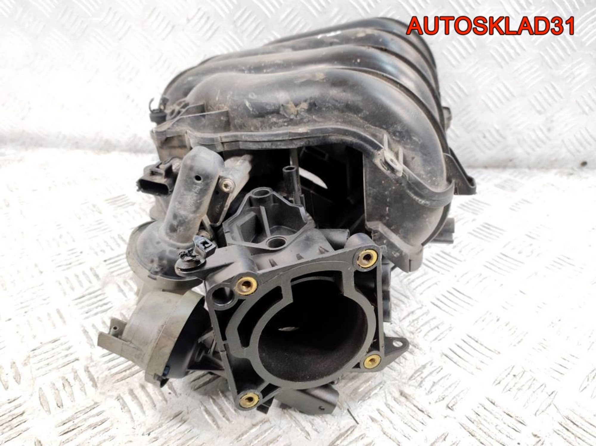 Коллектор впускной Ford Focus 2 1,8 QQDB 4M5G9424FT, 5000 рублей, Дубовое