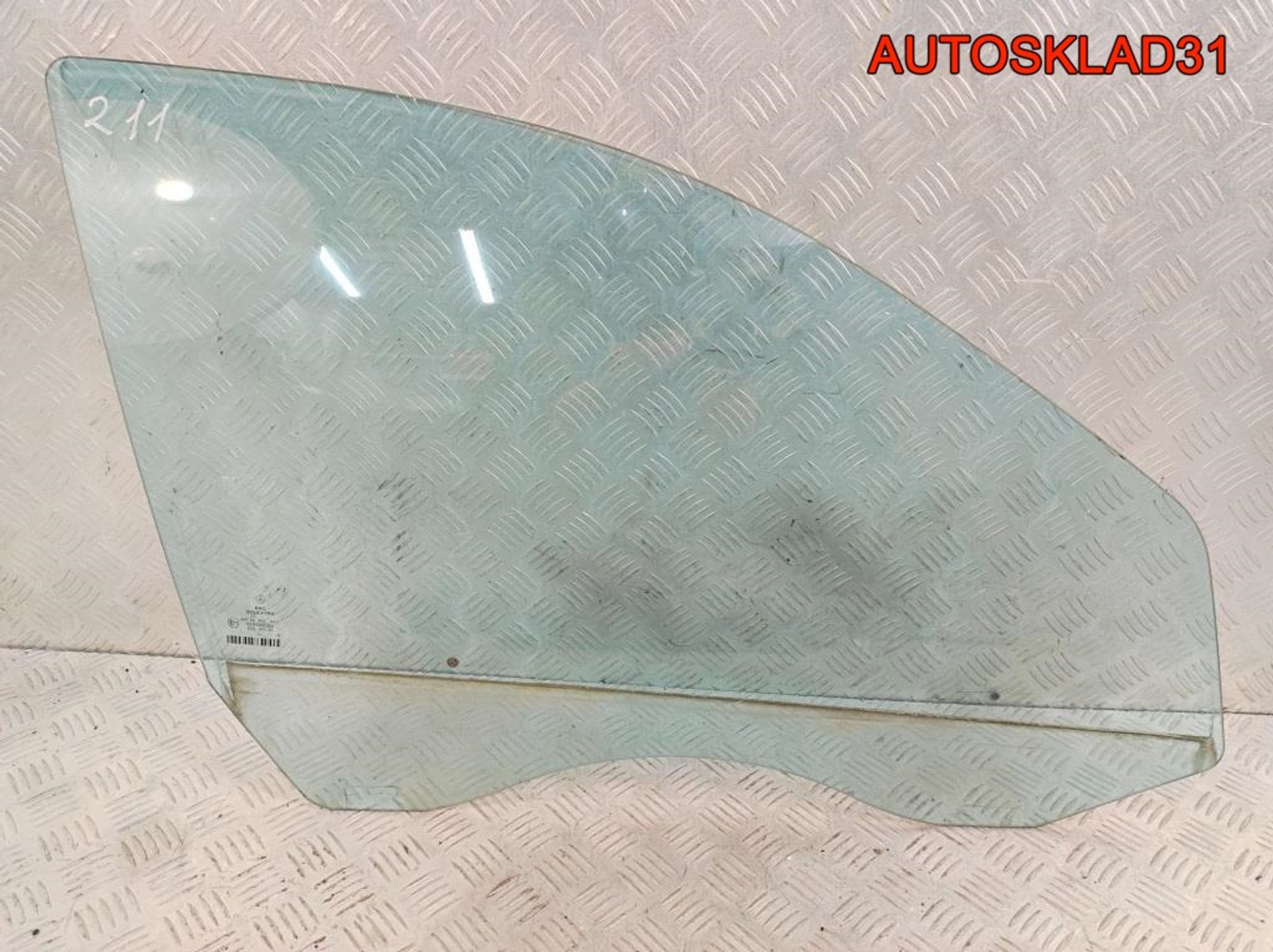 Стекло двери передней правой Mercedes Benz W211, 1800 рублей, Дубовое