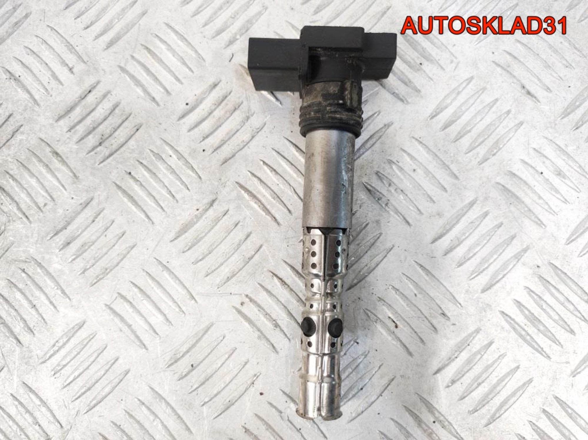 Катушка зажигания Volkswagen Polo 03D905115G, 1300 рублей, Дубовое