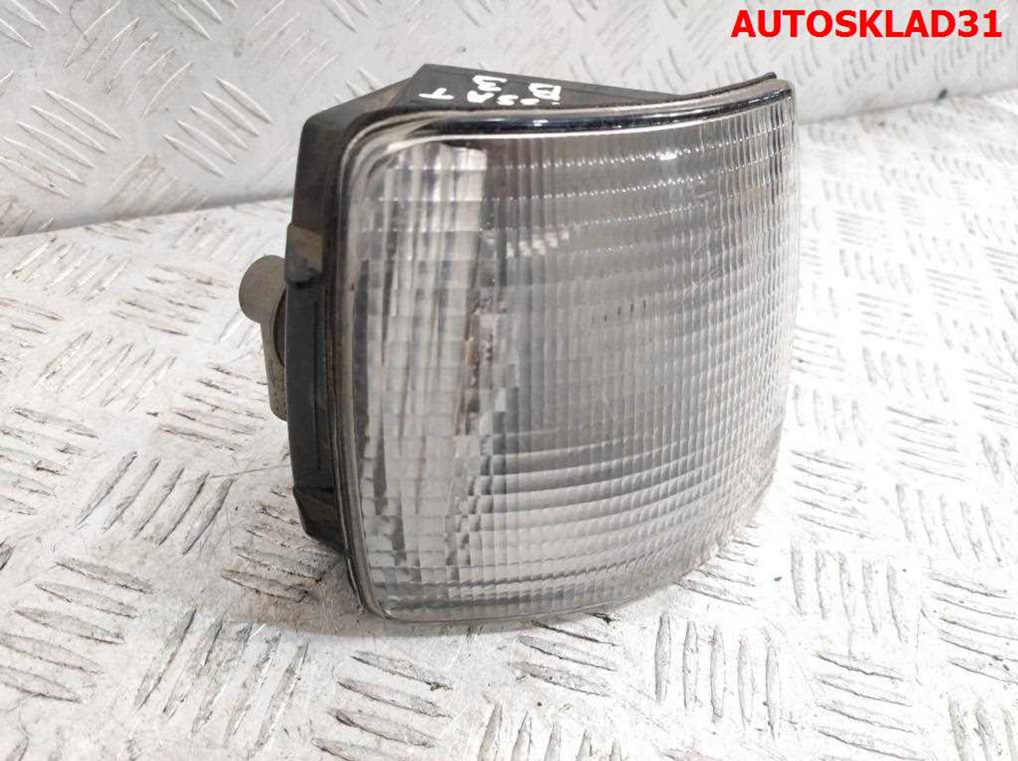 Указатель поворота правый VW Passat B3 357953050A, 900 рублей, Дубовое