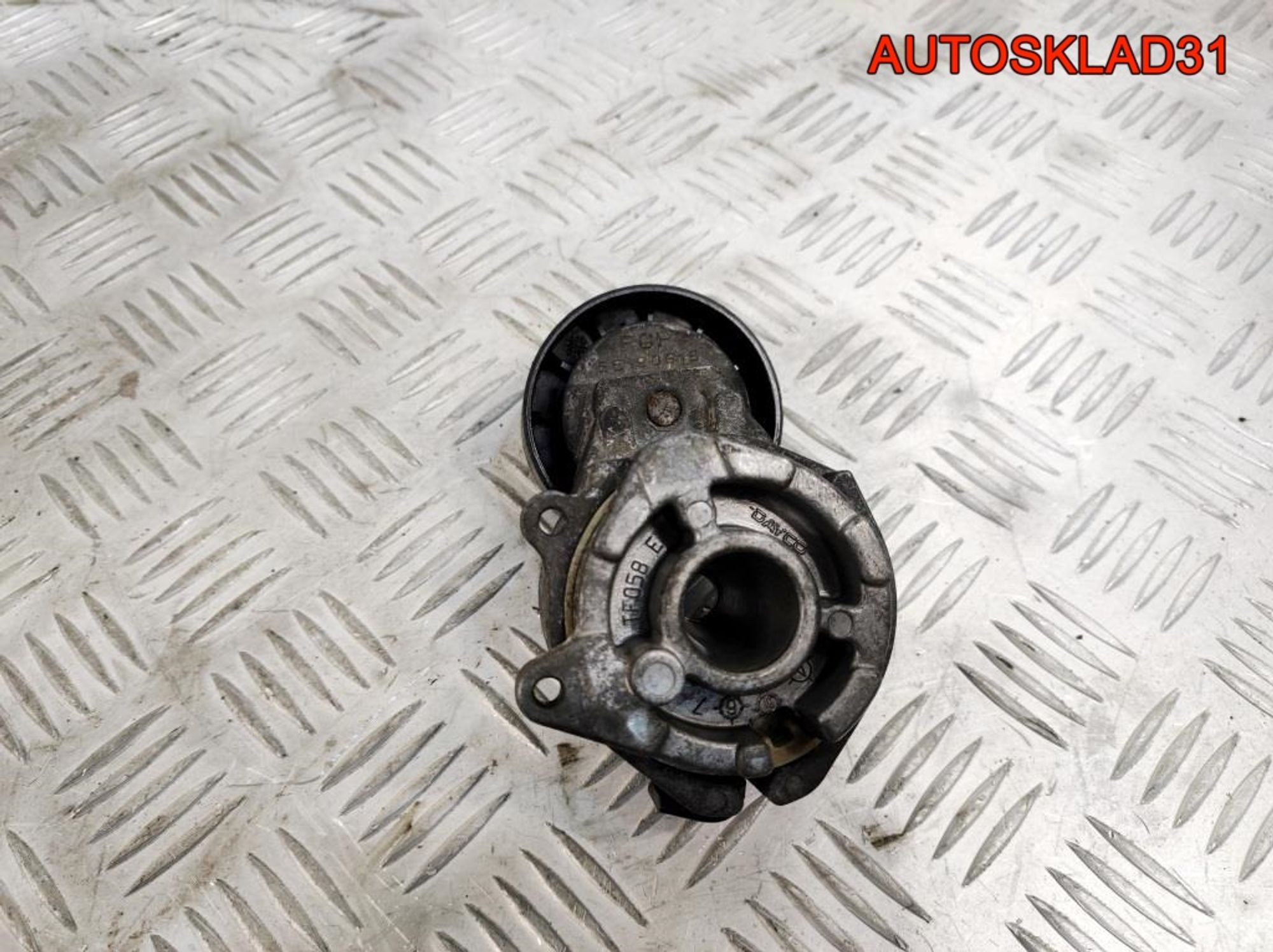 Натяжитель ремня Opel Vectra C 1,9 Дизель 55190813, 500 рублей, Дубовое