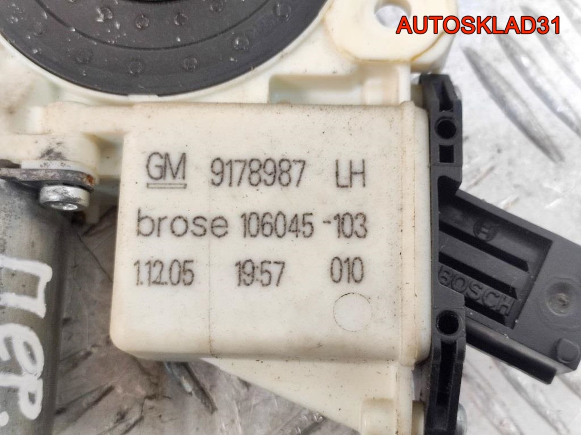 Моторчик стеклоподъемника Opel Vectra C 9178987, 900 рублей, Дубовое