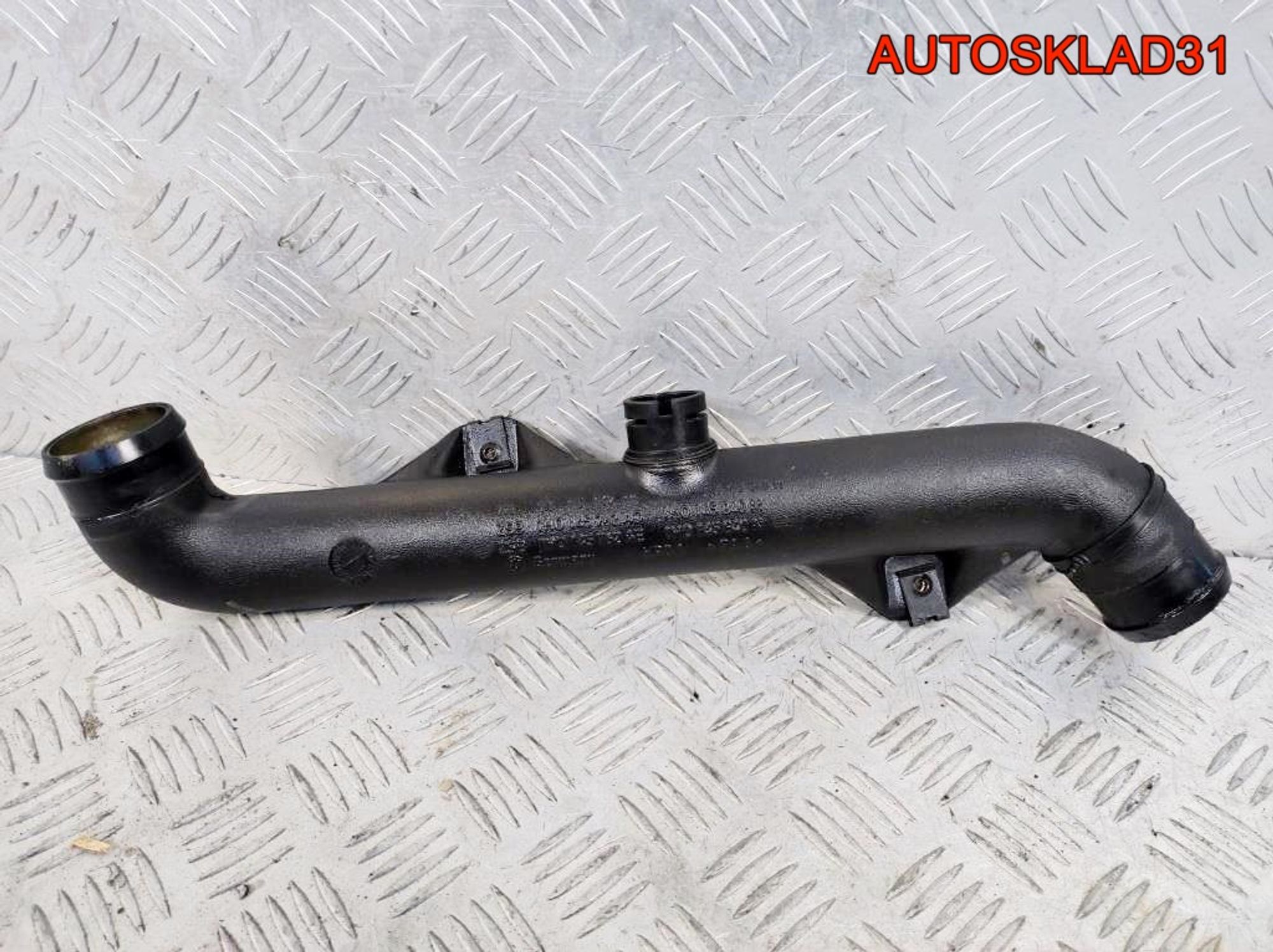 Патрубок интеркулера Volkswagen Golf 3 1H0145840N, 900 рублей, Дубовое