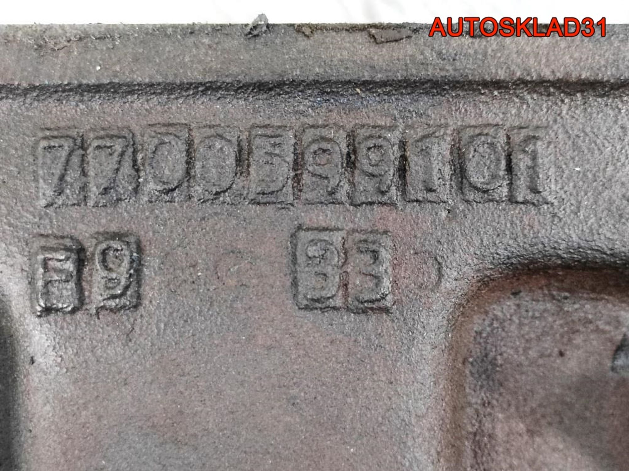 Блок цилиндров Renault Kangoo 1,4 8V E7J 634 Бензин 7700599101, 40000 рублей, Дубовое