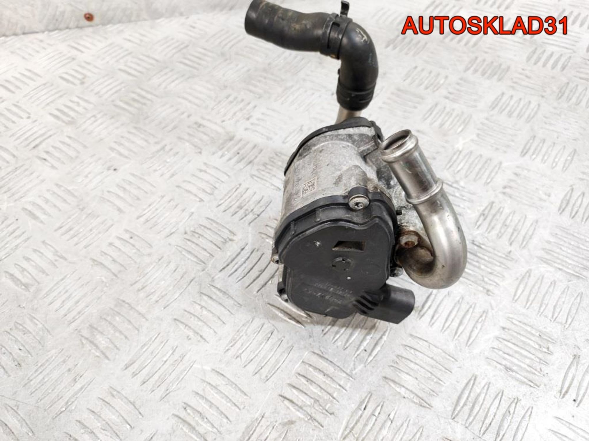 Клапан EGR VW Passat B8 2,0 Дизель 04L131501R, 4000 рублей, Дубовое