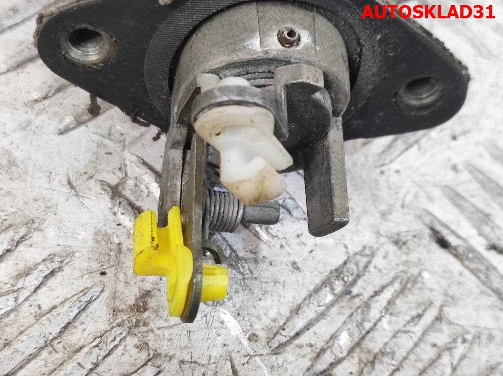 Кнопка открывания багажника Nissan Primera P11E 908122F000, 1500 рублей, Дубовое