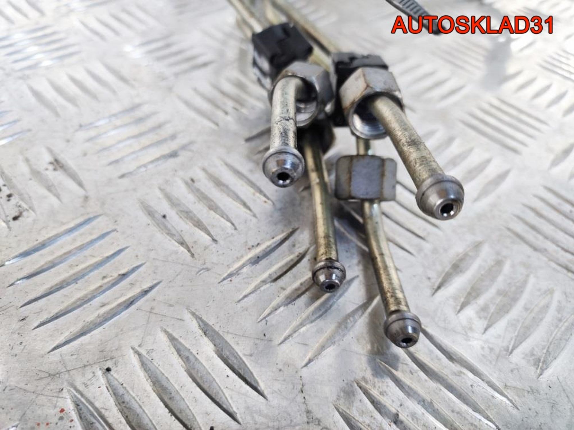 Трубки топливные комплект Ford Focus 2 1,6 Дизель, 3300 рублей, Дубовое