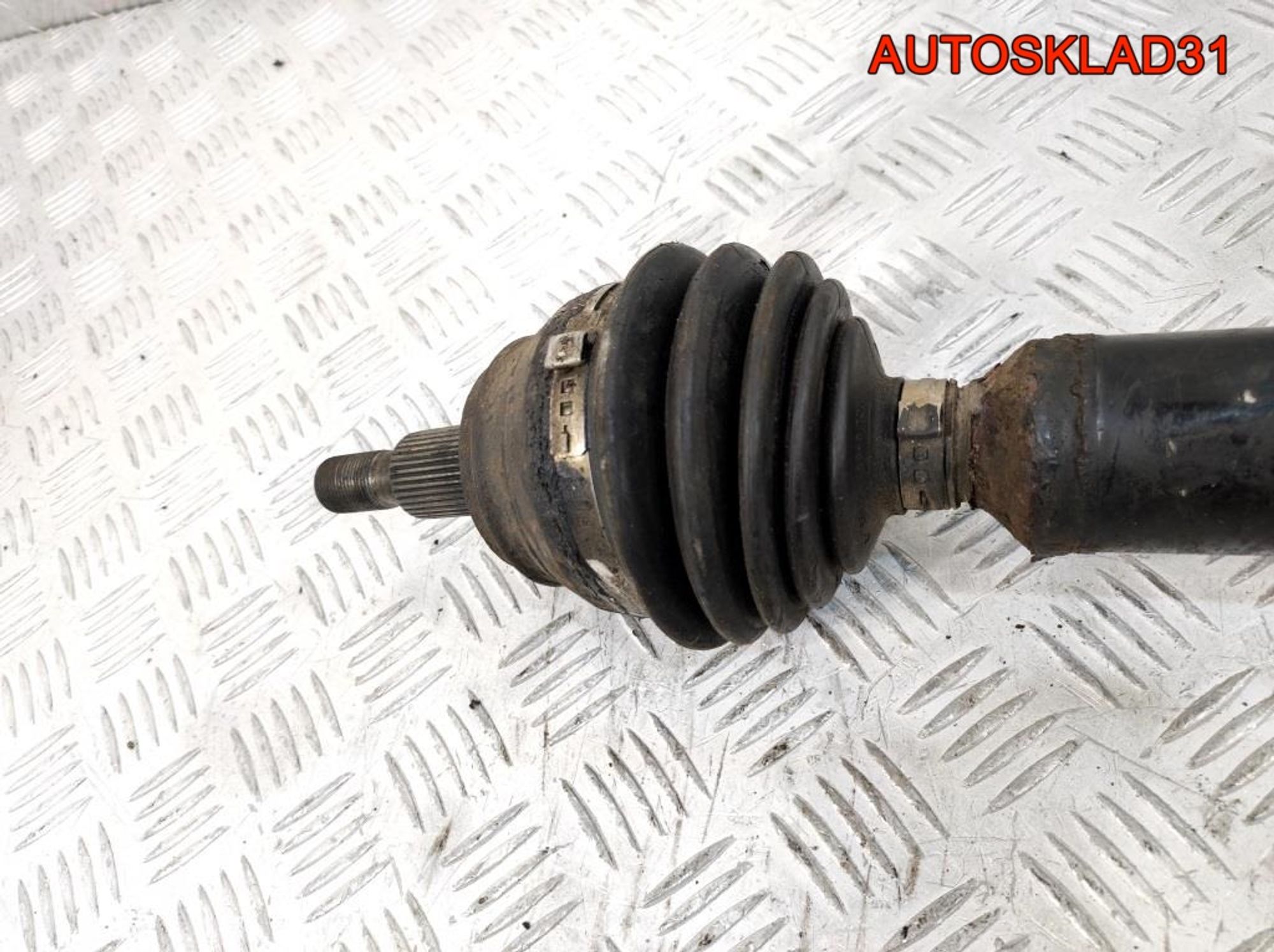 Полуось передняя правая VW Golf 4 1,8 Бензин 1J0407272CT, 4100 рублей, Дубовое