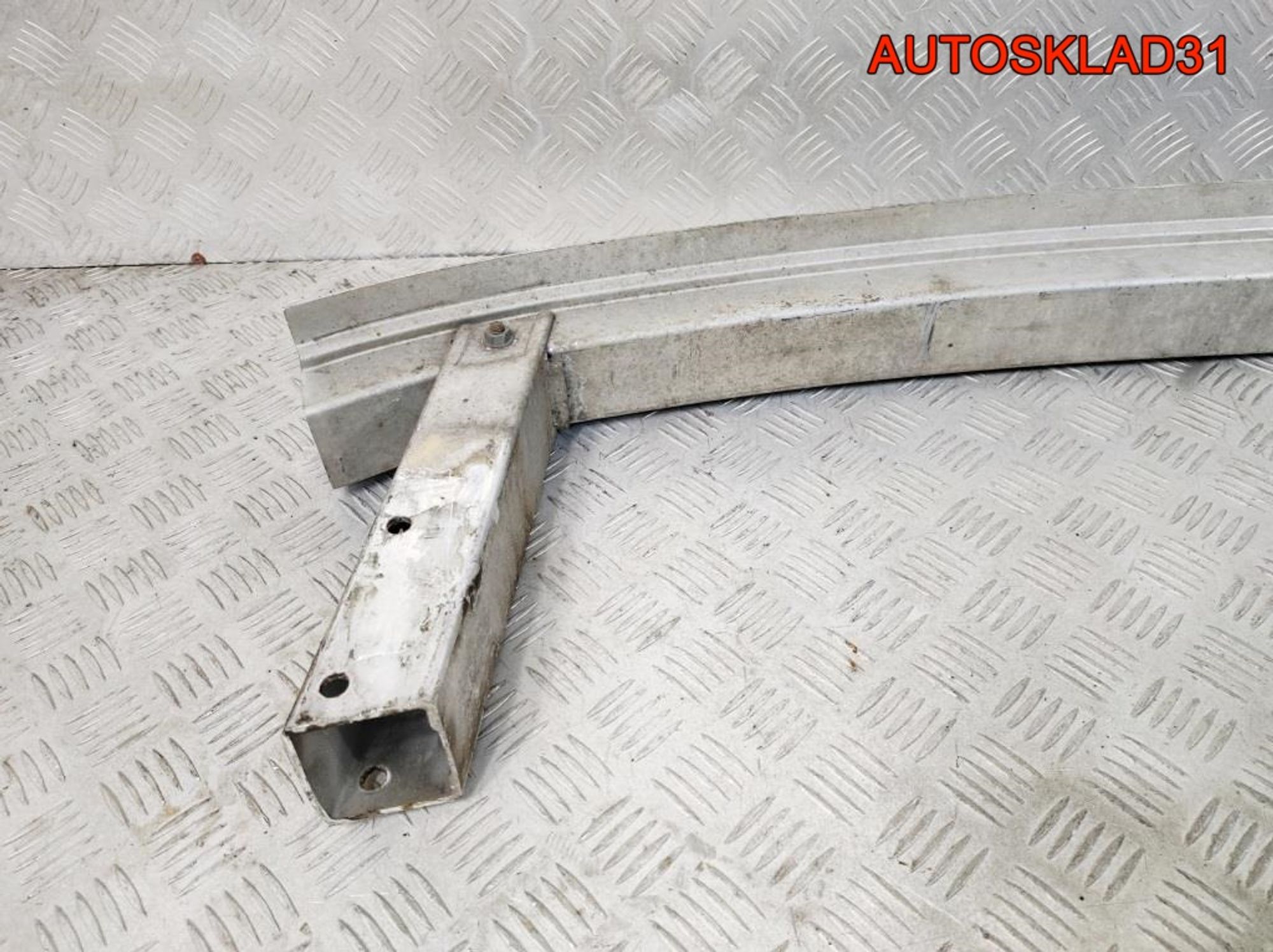 Усилитель заднего бампера Audi A6 C6 4F0807313, 2300 рублей, Дубовое