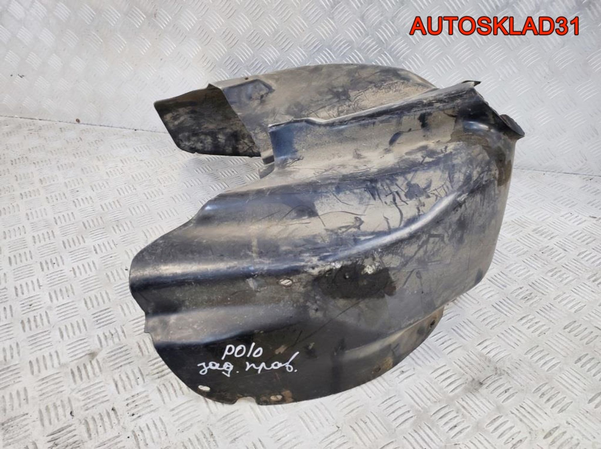 Локер задний правый Volkswagen Polo 6Q0810972A, 1300 рублей, Дубовое