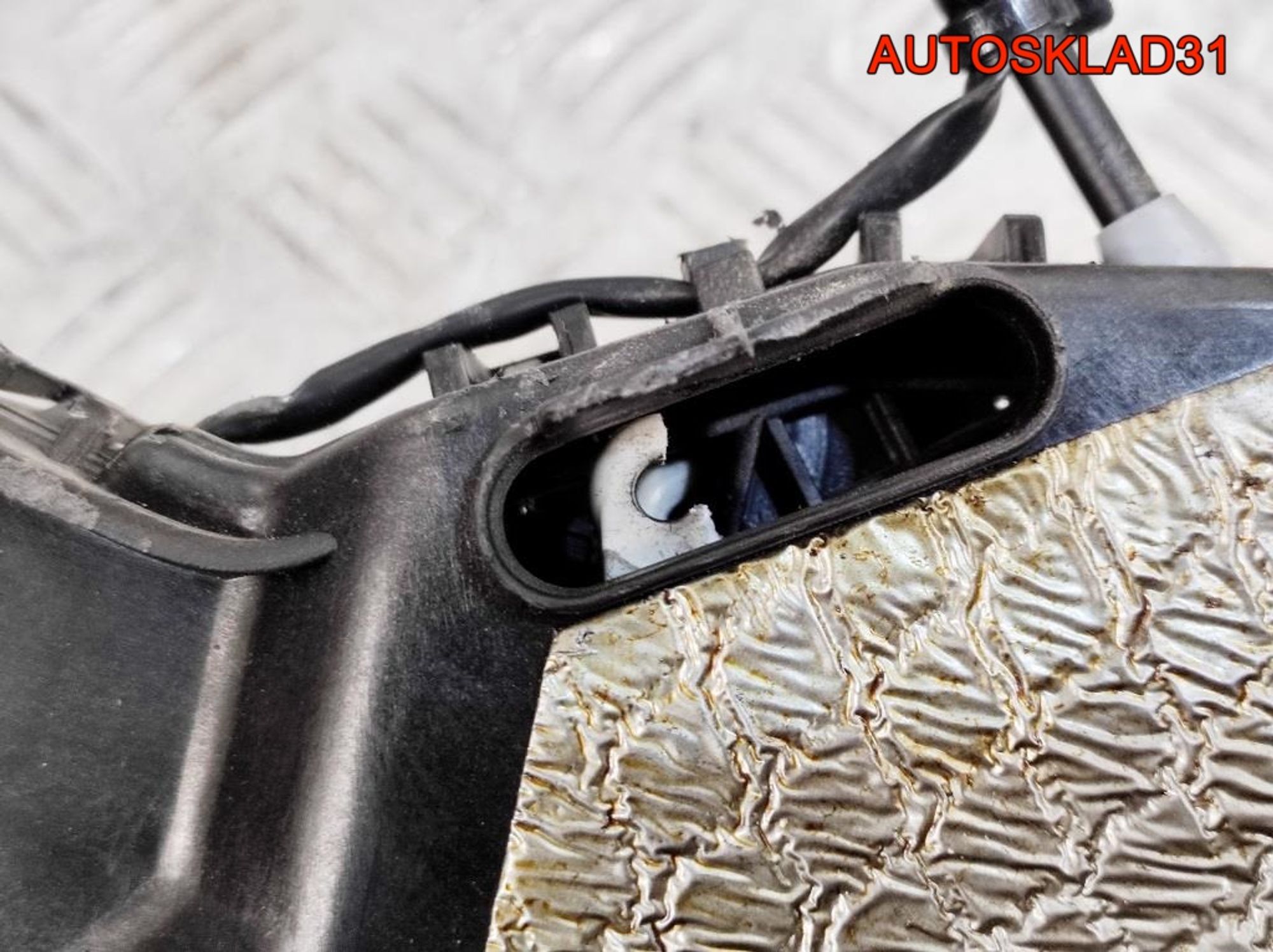 Замок двери задней правой Mercedes W211 A2117300635, 2300 рублей, Дубовое