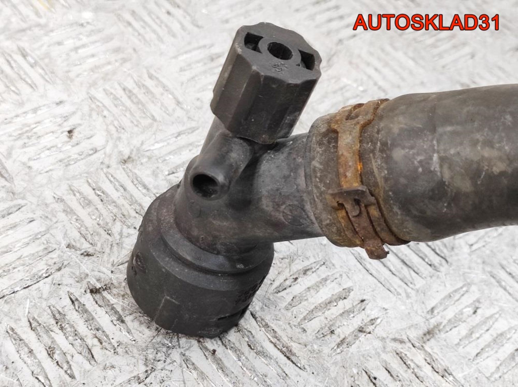 Патрубок радиатора VW Golf 4 1J0122051H, 1000 рублей, Дубовое