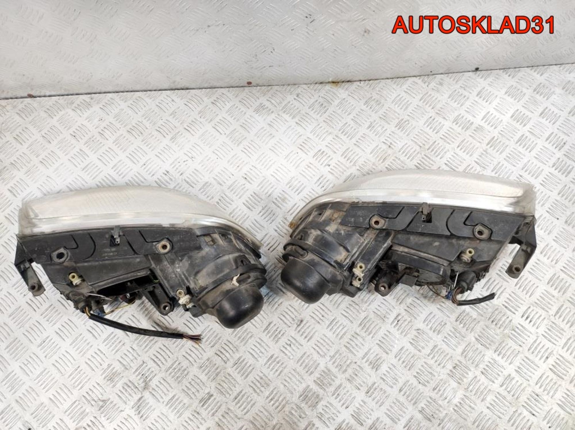 Фары Ксенон Комплект VW Passat B5+ 3B7941015M, 30000 рублей, Дубовое