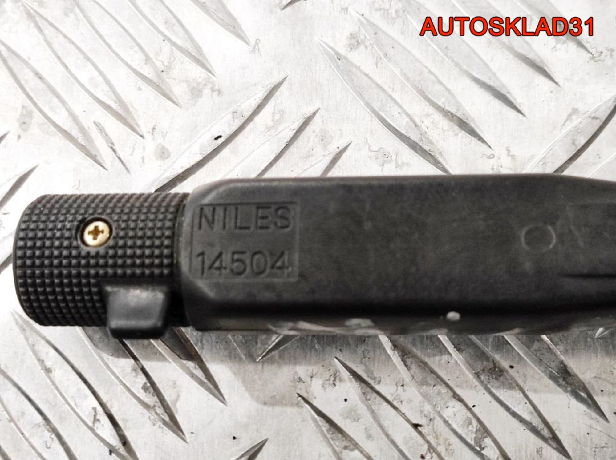 Переключатель поворотов Nissan Micra K10, 700 рублей, Дубовое