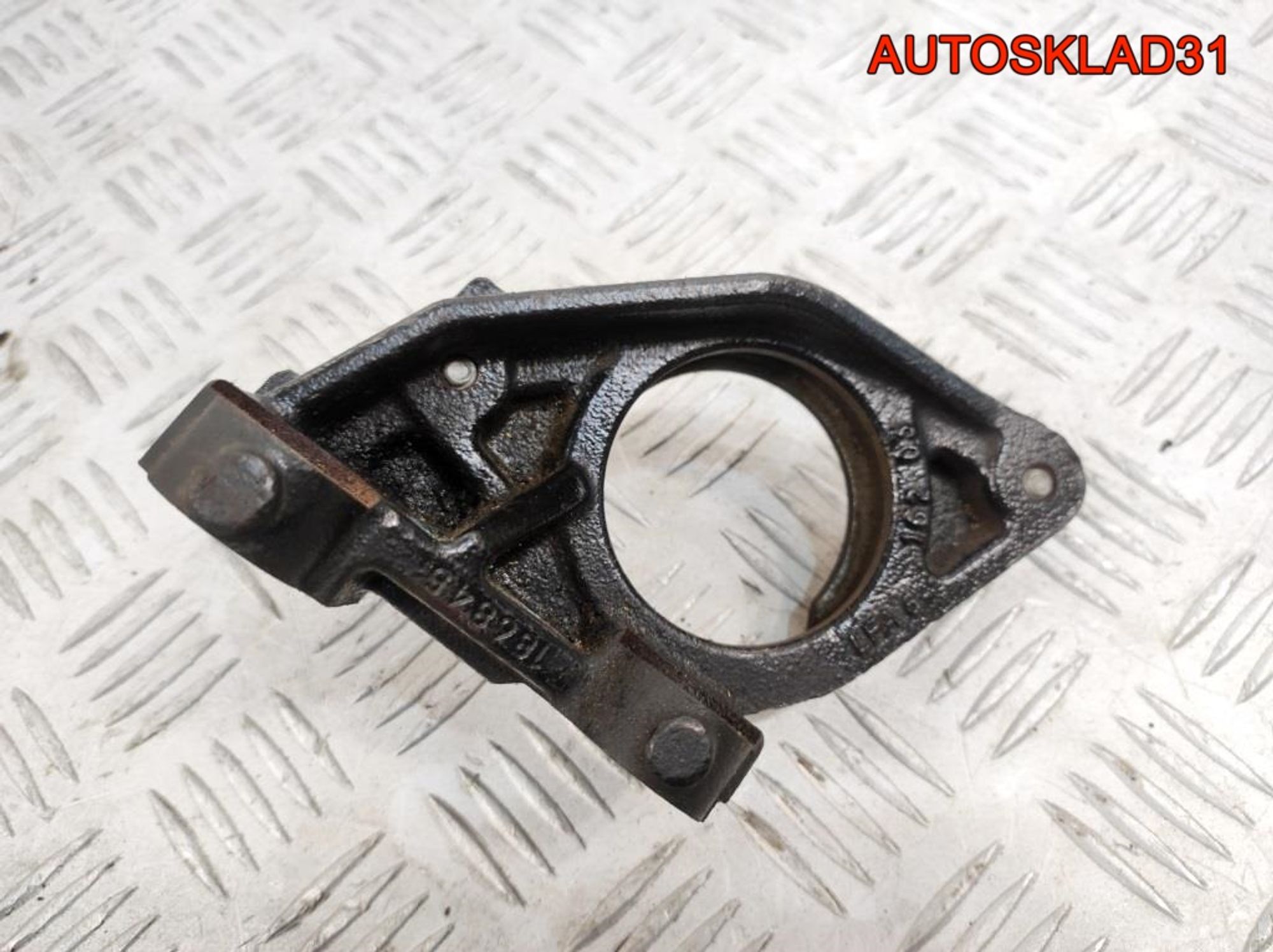 Кронштейн промвала Renault Laguna 2 1.8 F4P 8200186845, 1500 рублей, Дубовое