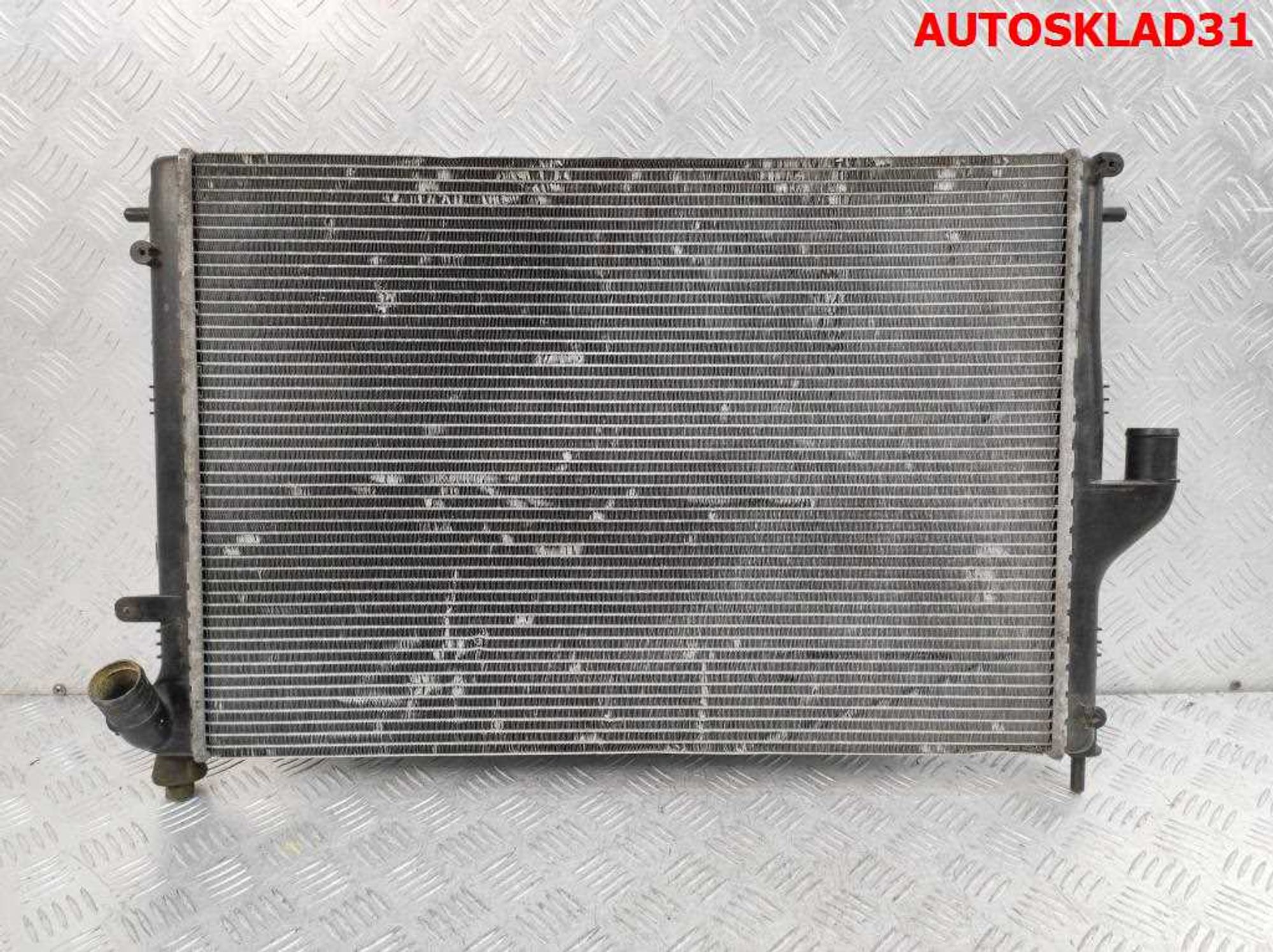 Радиатор основной Renault Logan 1 1,5 Дизель 214100598R, 2000 рублей, Дубовое