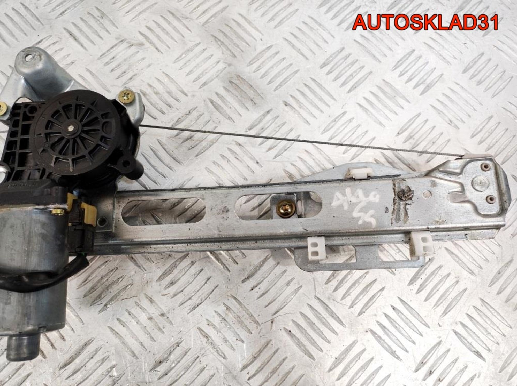 Стеклоподъемник передний левый Mercedes W168, 2300 рублей, Дубовое