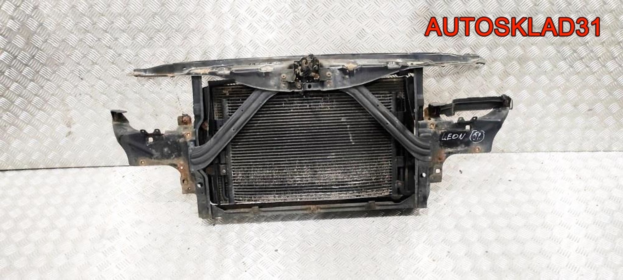 Панель передняя в сборе Seat Leon 1M1 1,9 Дизель 1J0010212, 15000 рублей, Дубовое