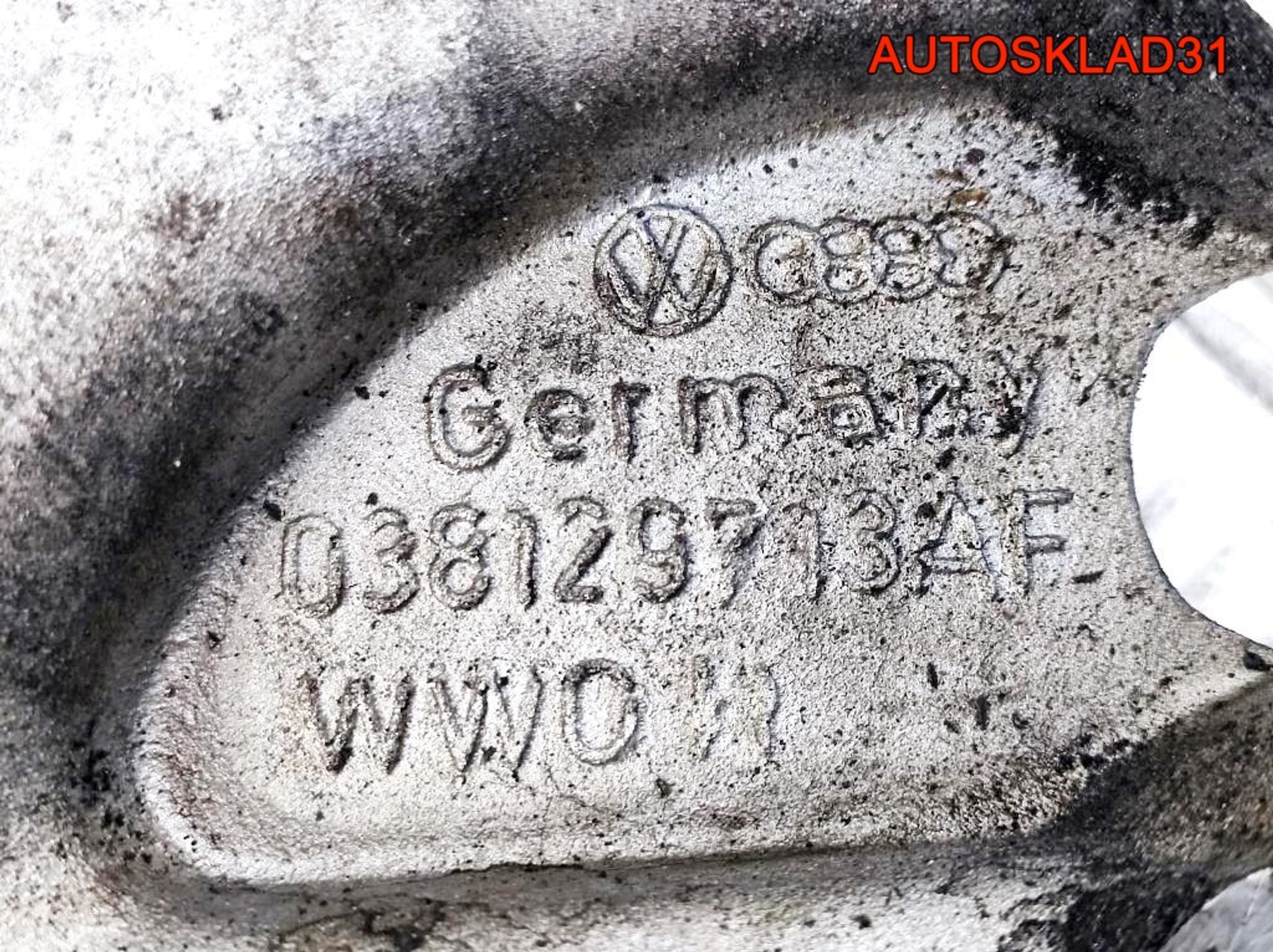 Коллектор впускной VW Sharan 1.9 ASZ 038129713AF, 900 рублей, Дубовое