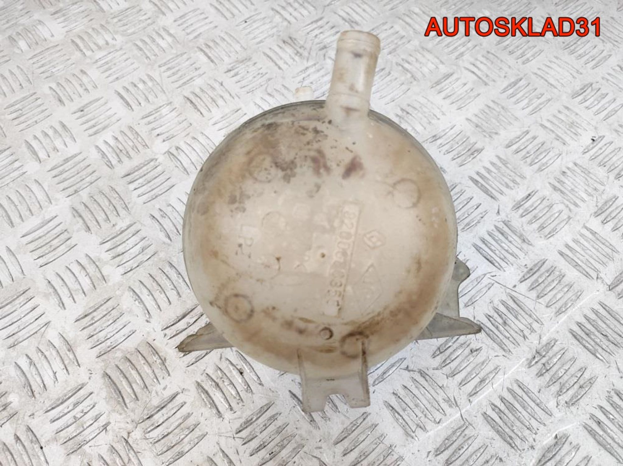 Бачок расширительный Renault Logan 1 8200686355, 700 рублей, Дубовое