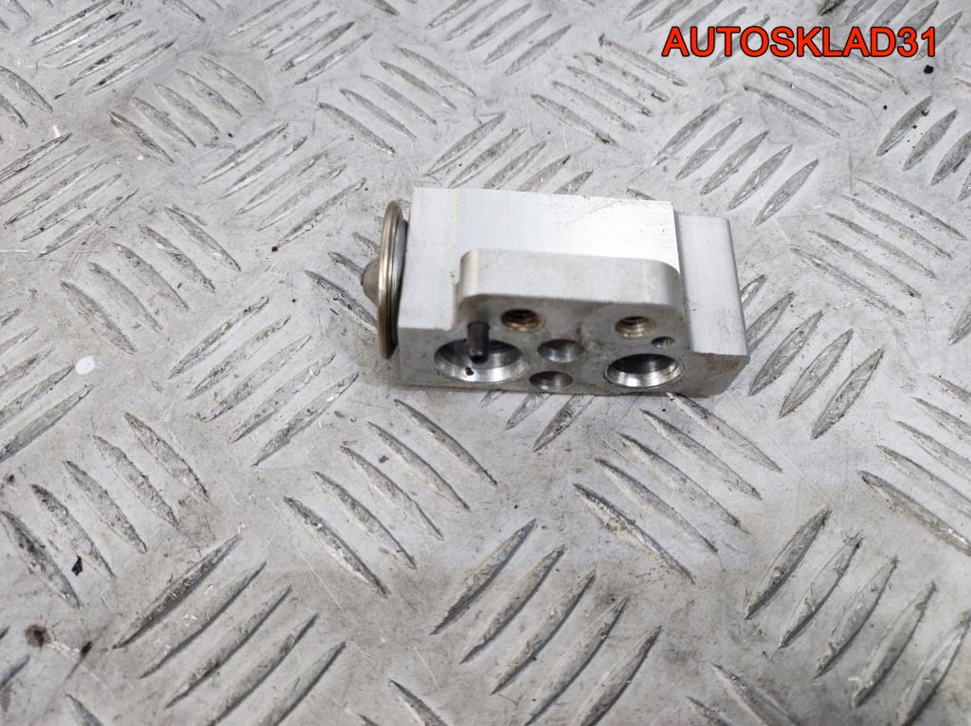 Клапан кондиционера Skoda Octavia A5 8UW351239661, 900 рублей, Дубовое