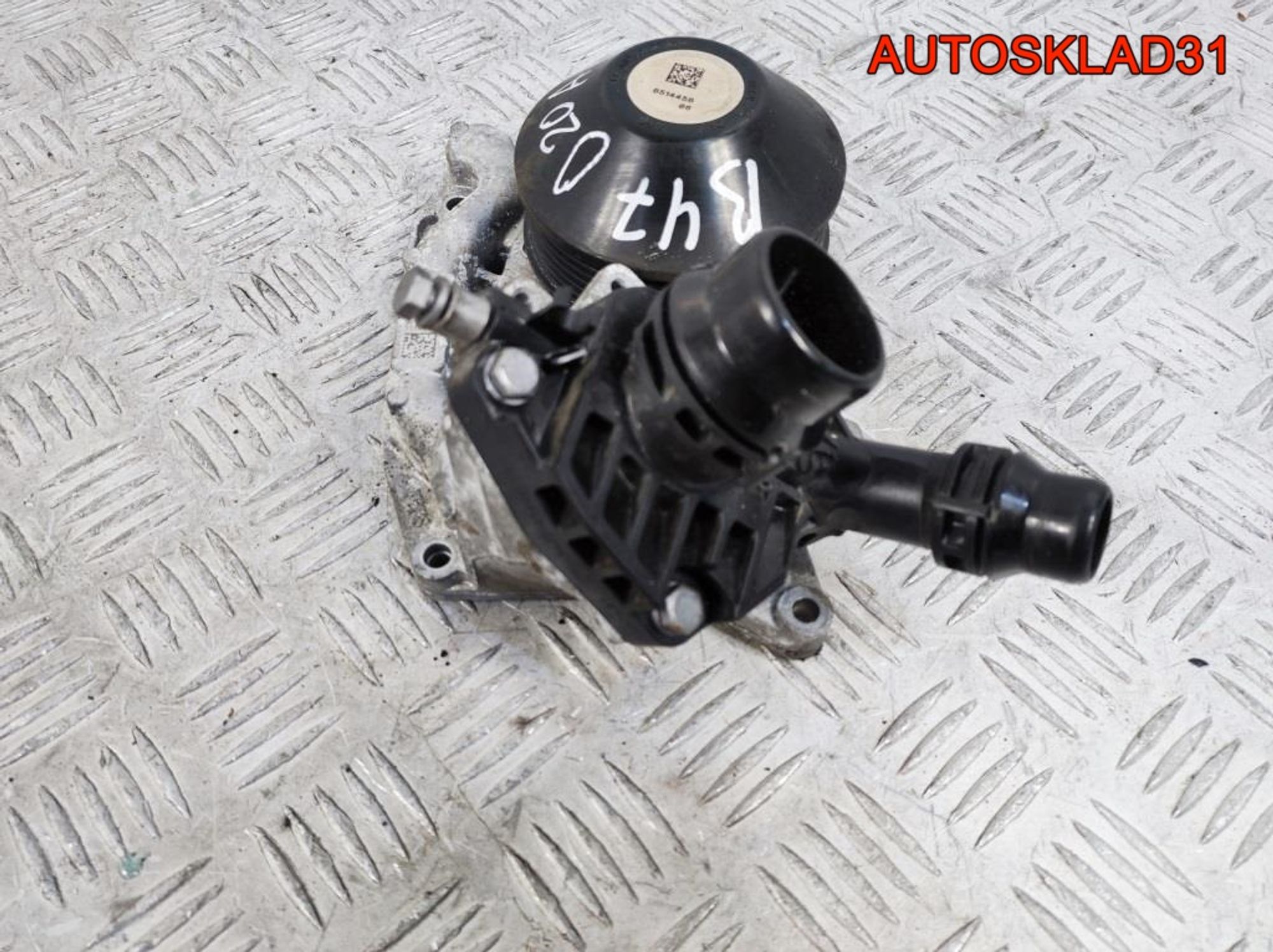 Насос водяной BMW F30 2,0 B47D20A 11518514458, 4100 рублей, Дубовое