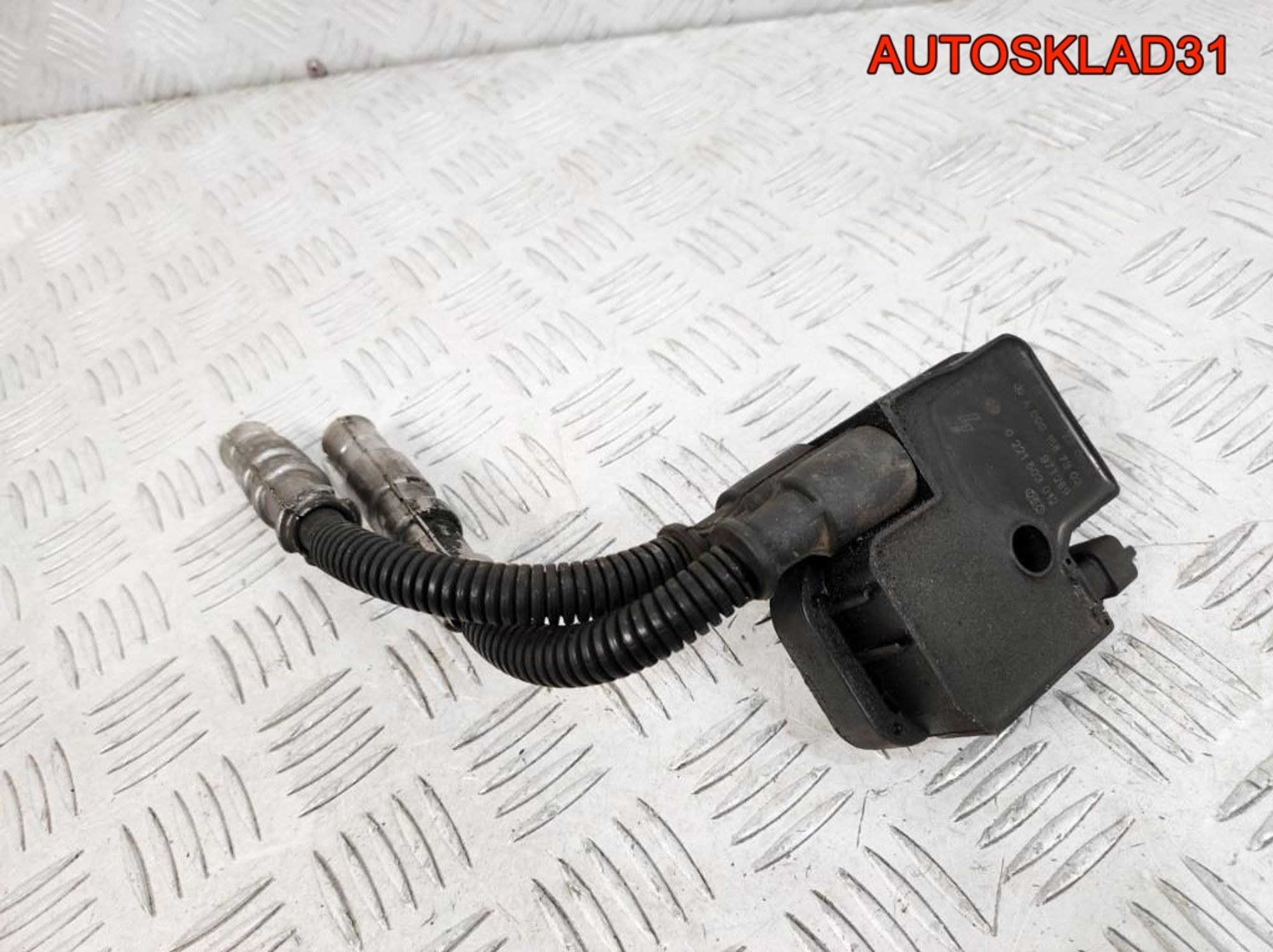 Катушка зажигания Mercedes W203 М112 A0001587303, 3000 рублей, Дубовое
