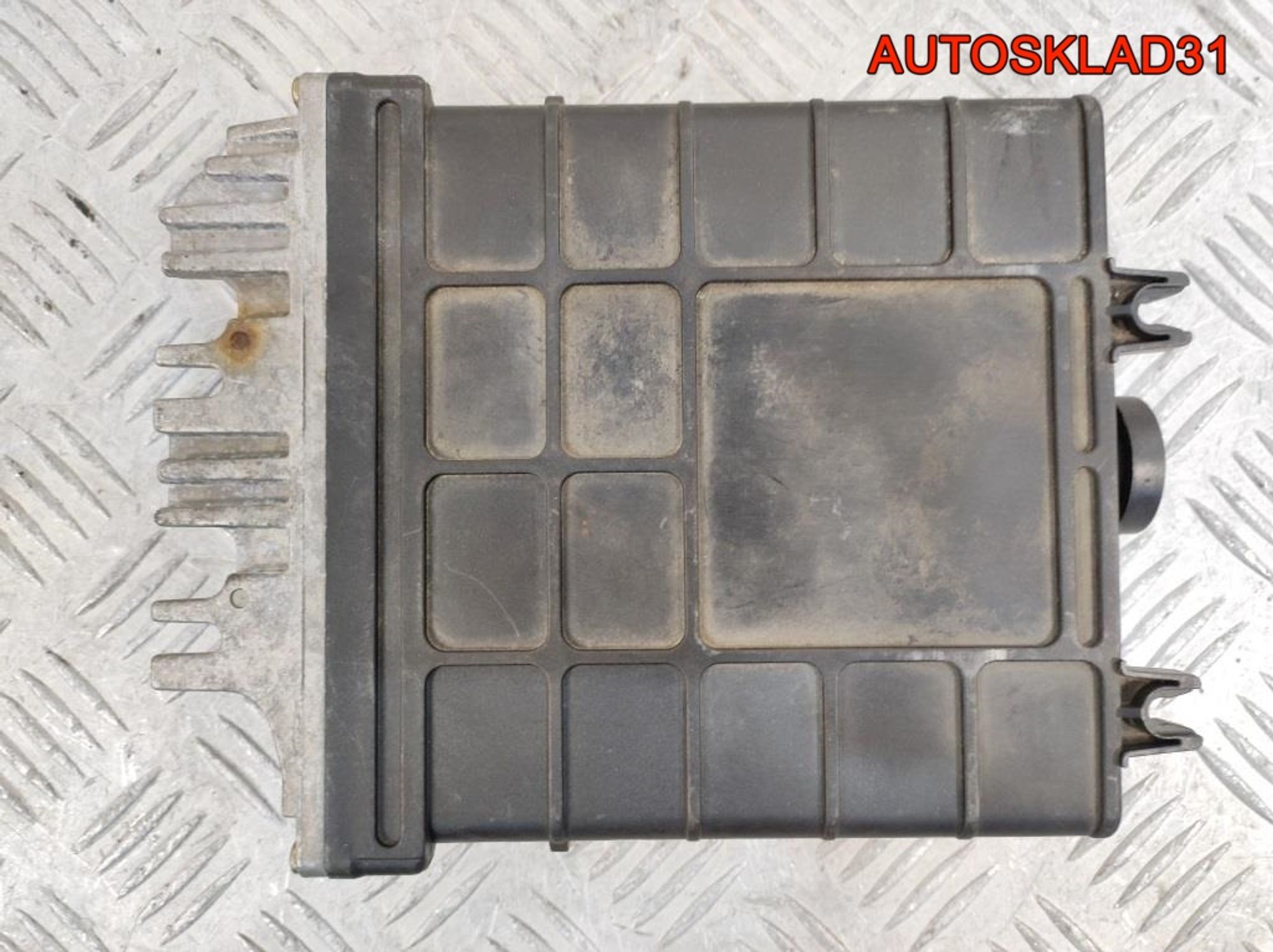 Блок ЭБУ VW Polo Classic 1,9 SDI 028906021CJ, 2500 рублей, Дубовое