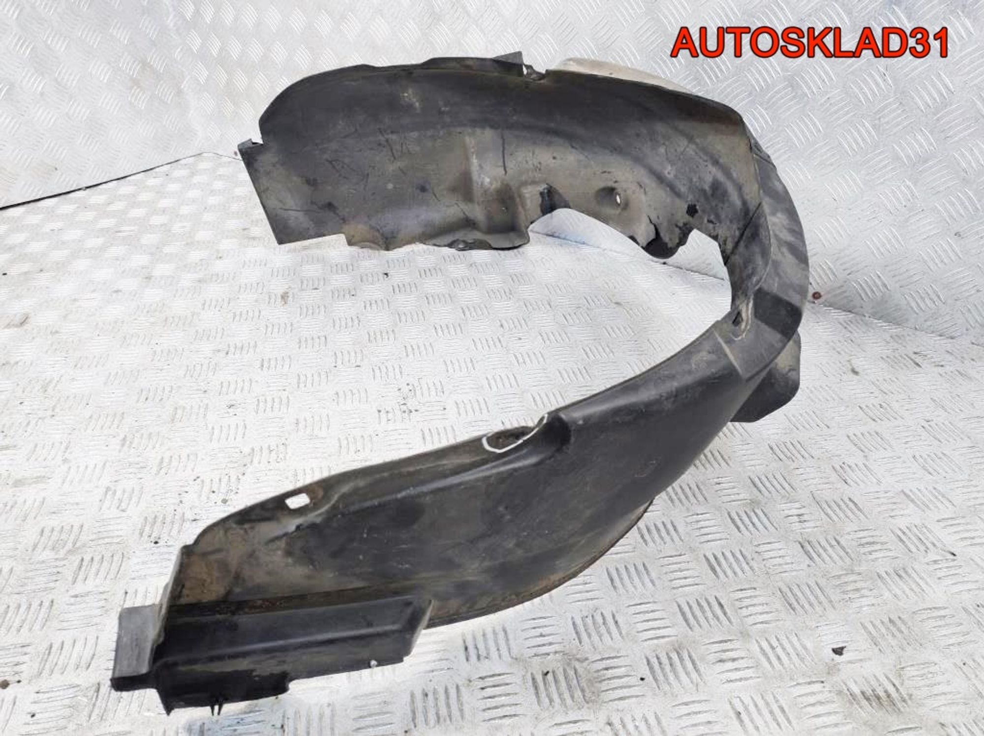 Локер передний левый Kia Ceed 868151H000, 2900 рублей, Дубовое