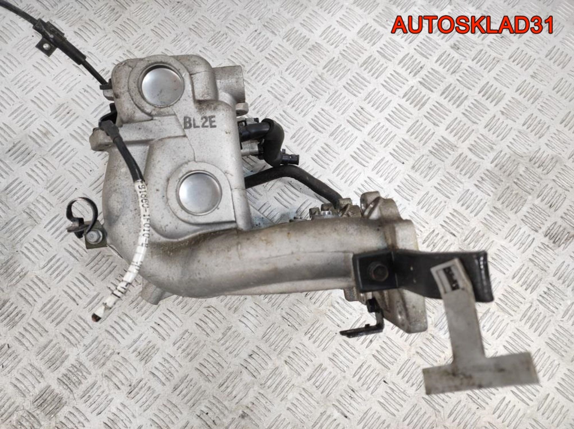 Коллектор впускной Kia Sportage 2 2.0 G4GC Бензин, 900 рублей, Дубовое