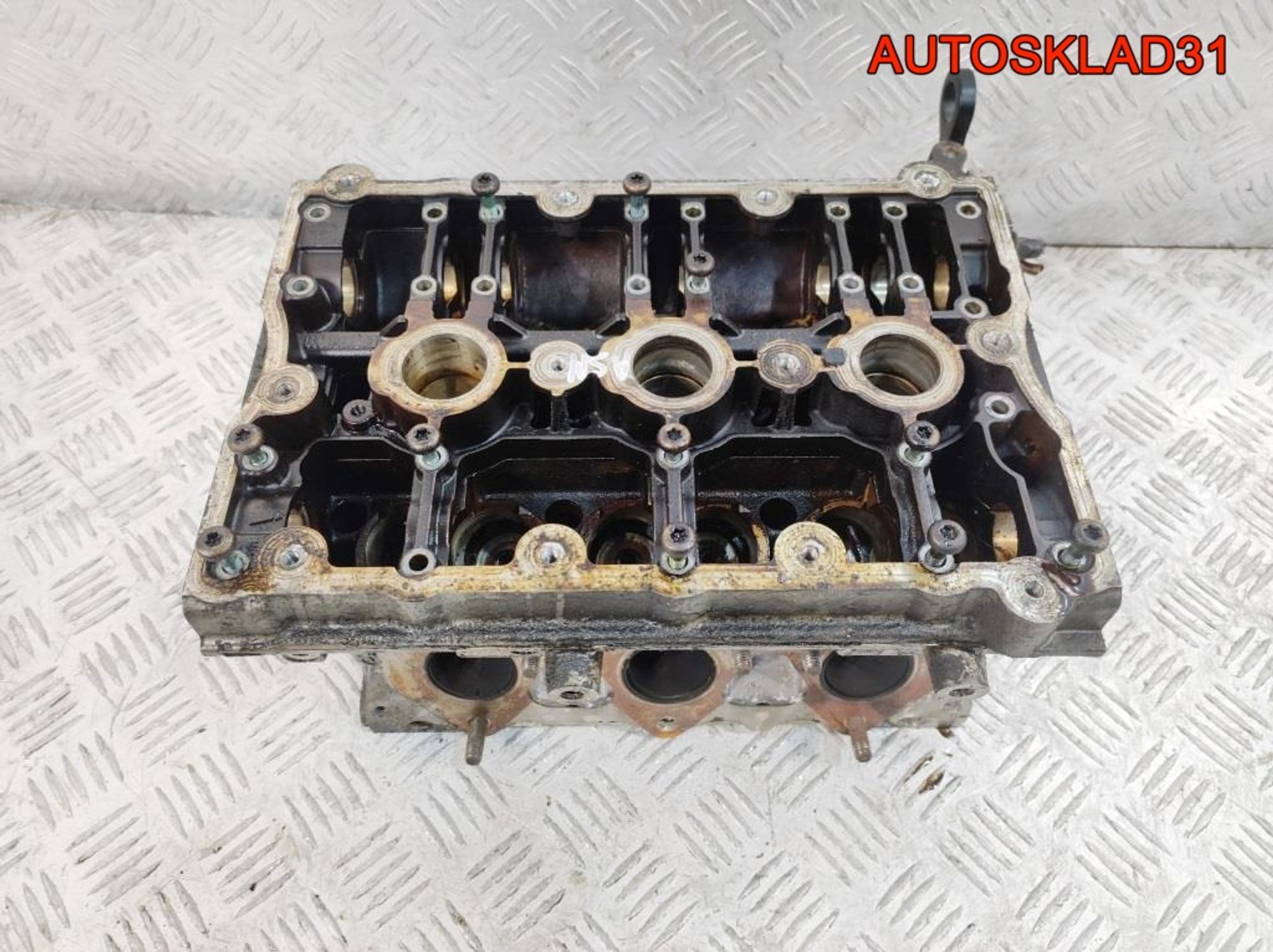 Головки блока левая Audi A4 B6 3,0 ASN 06C103373F, 7000 рублей, Дубовое