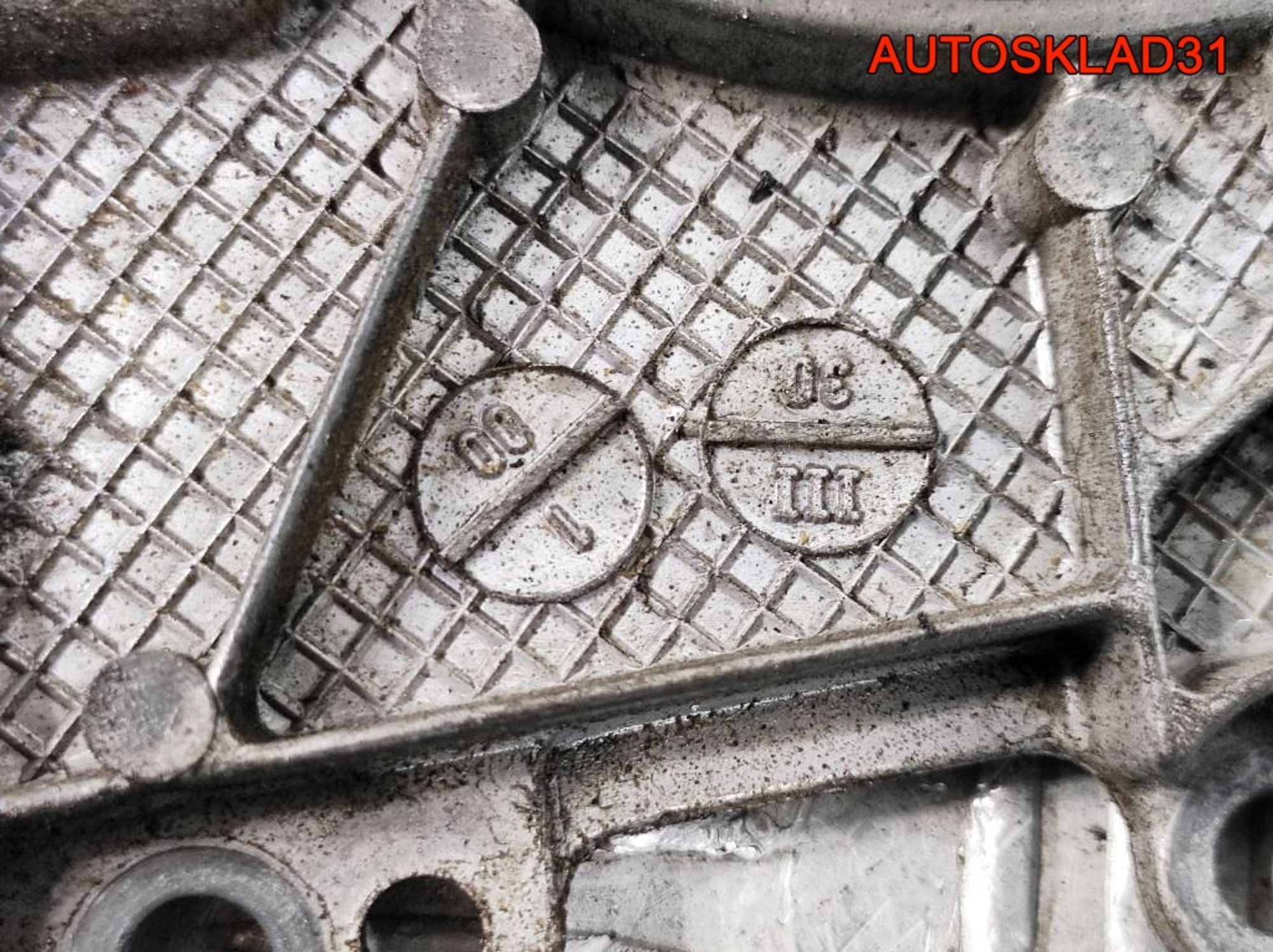 Крышка коленвала задняя Mercedes W220 3,2 M112 A1120110108, 500 рублей, Дубовое