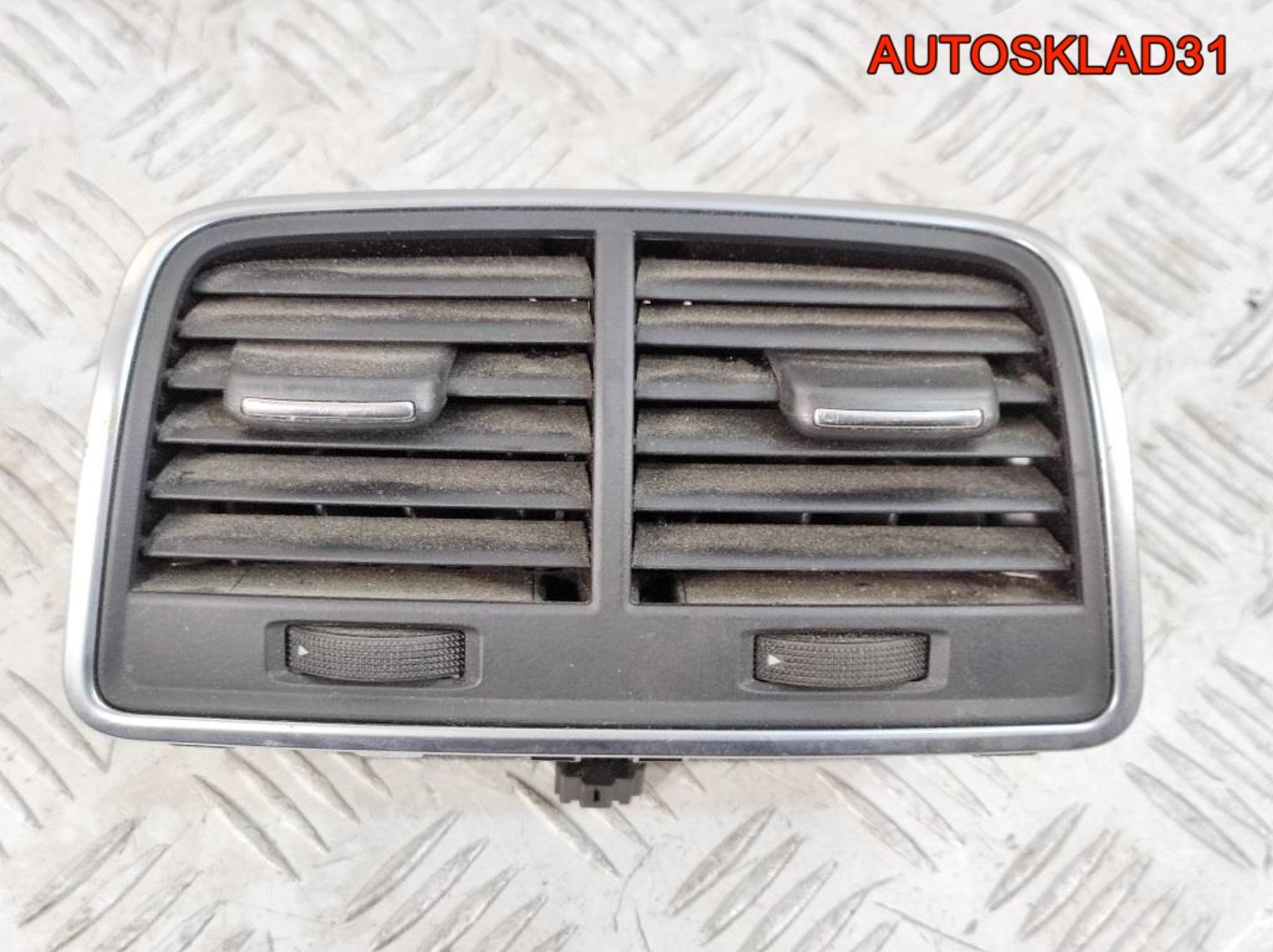 Дефлектор обдува салона задний Audi A6 C7 4G 4G0819203, 2000 рублей, Дубовое