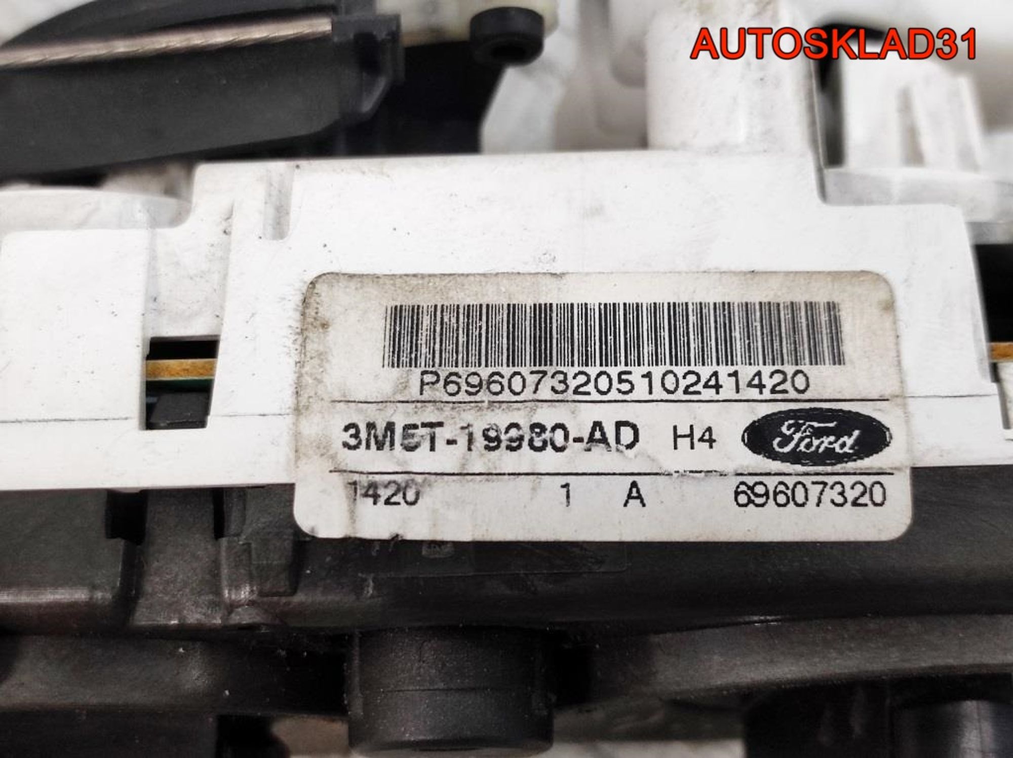 Блок управления отопителем Ford Focus 2 3M5T19980AD, 2500 рублей, Дубовое