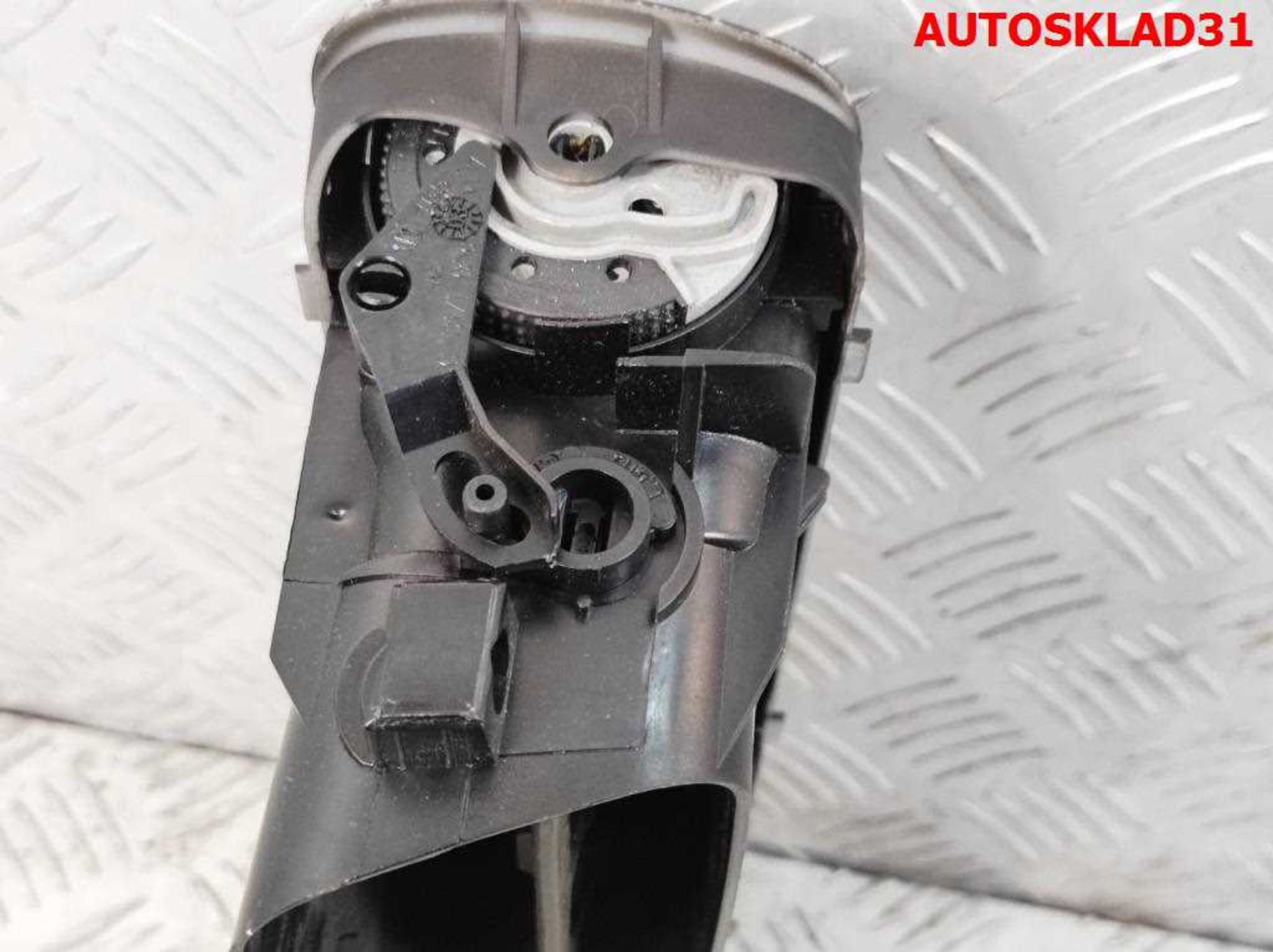 Дефлектор воздушный центральный VW Passat B5 3B0819728D, 3000 рублей, Дубовое