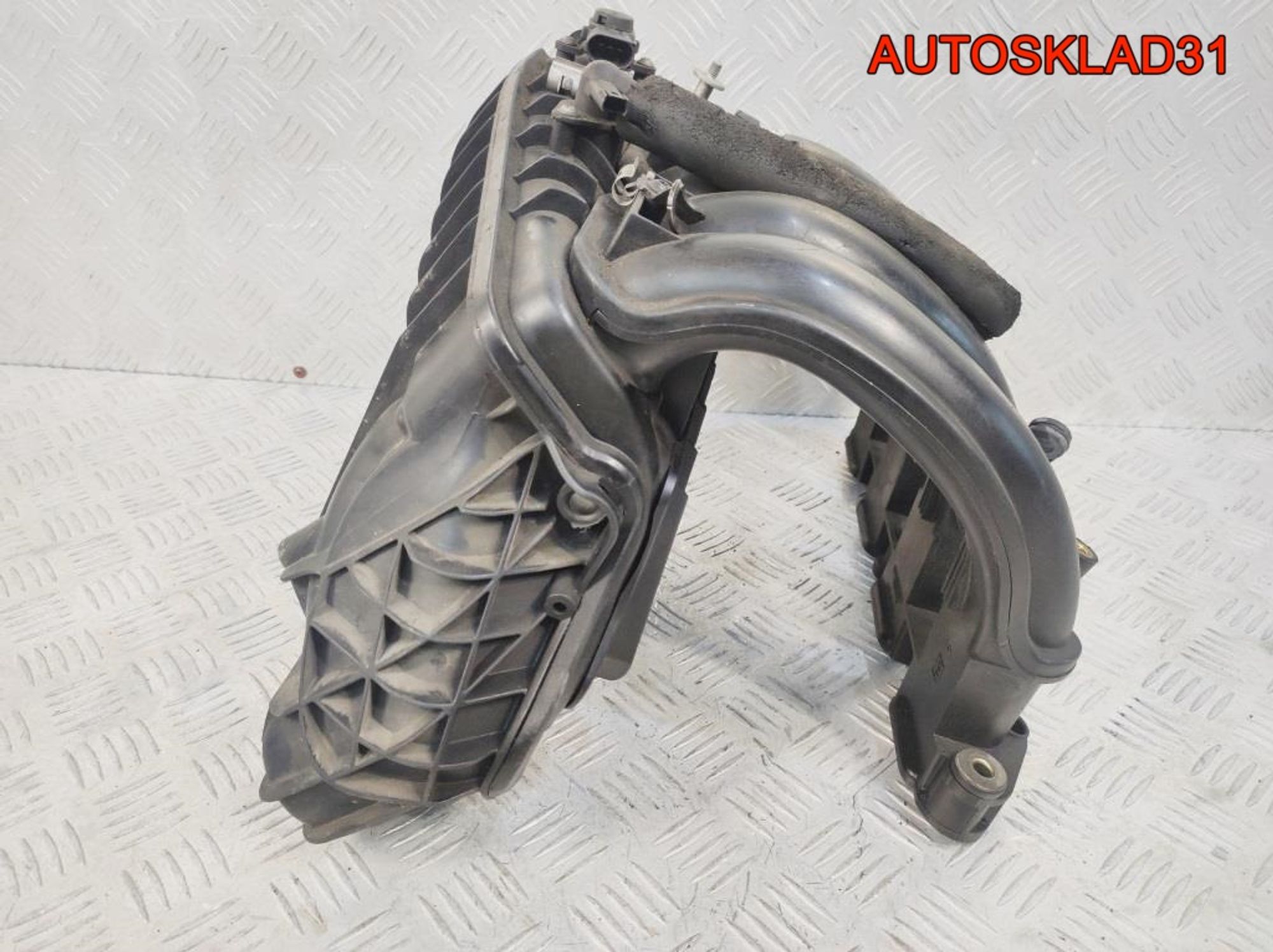 Коллектор впускной BMW E46 1.8 N42B18 11617503518, 2500 рублей, Дубовое