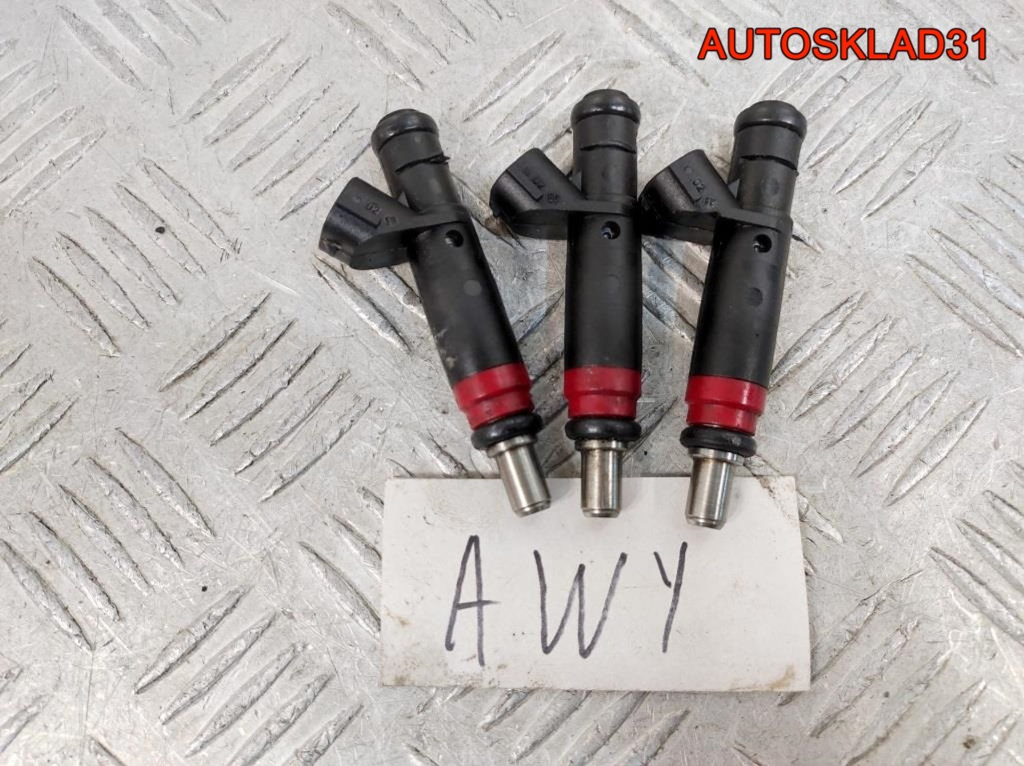 Форсунка топливная VW Polo 4 1,2 AWY Бензин 03D906031C, 500 рублей, Дубовое