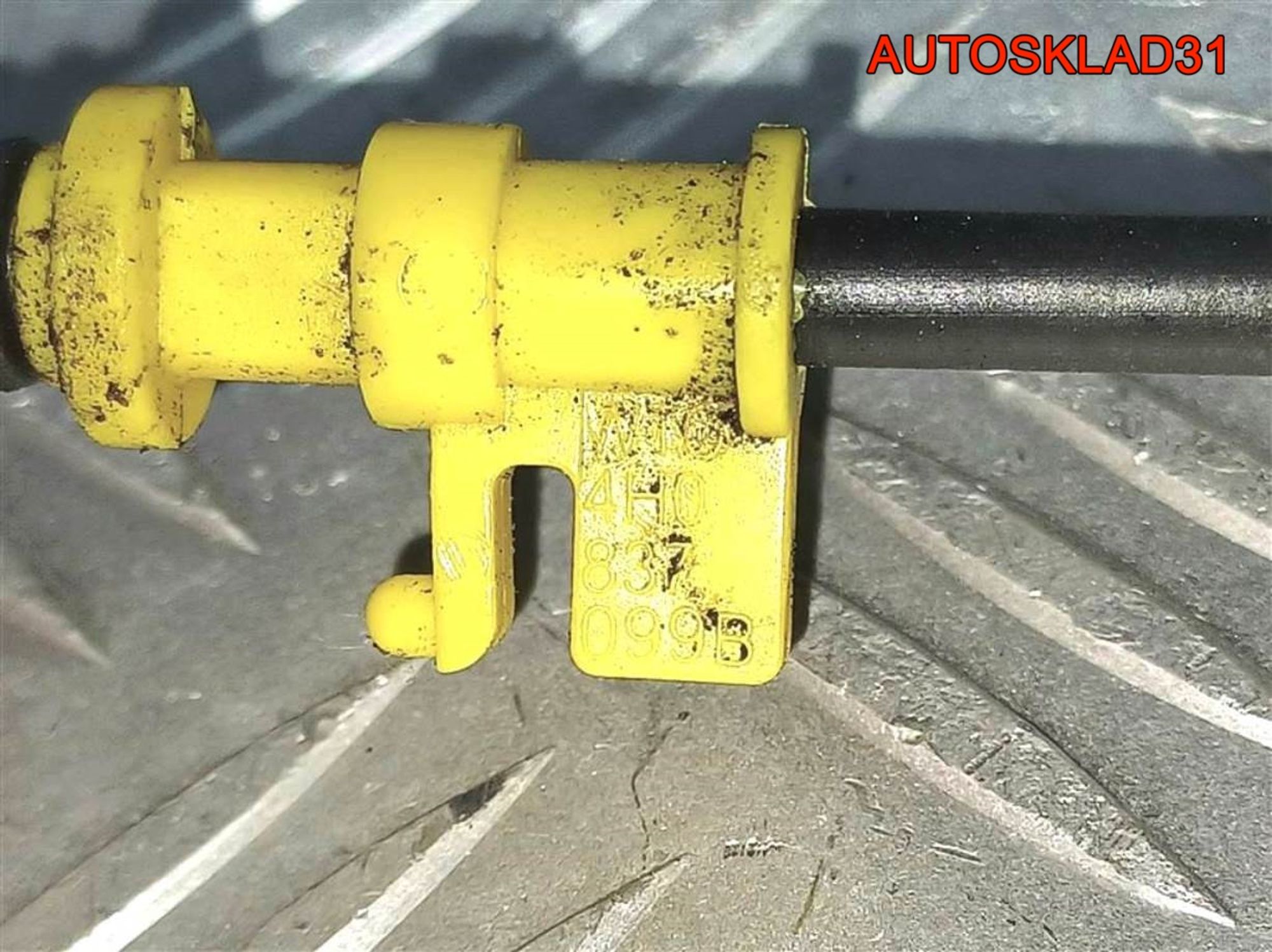 Трос открывания двери Audi A6 C7 4G 4H0837099B, 1000 рублей, Дубовое