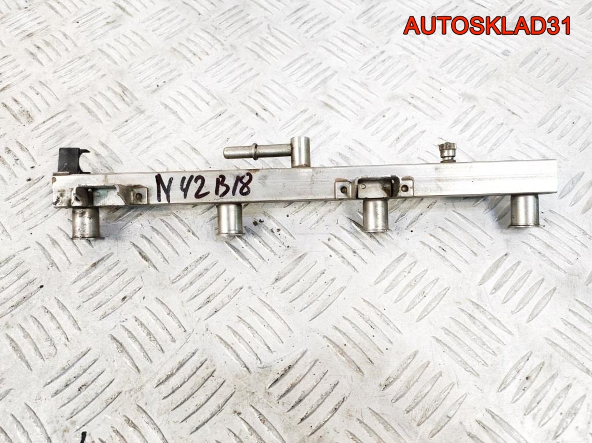 Рейка топливная BMW E46 1,8 N42B18 13537506159, 900 рублей, Дубовое