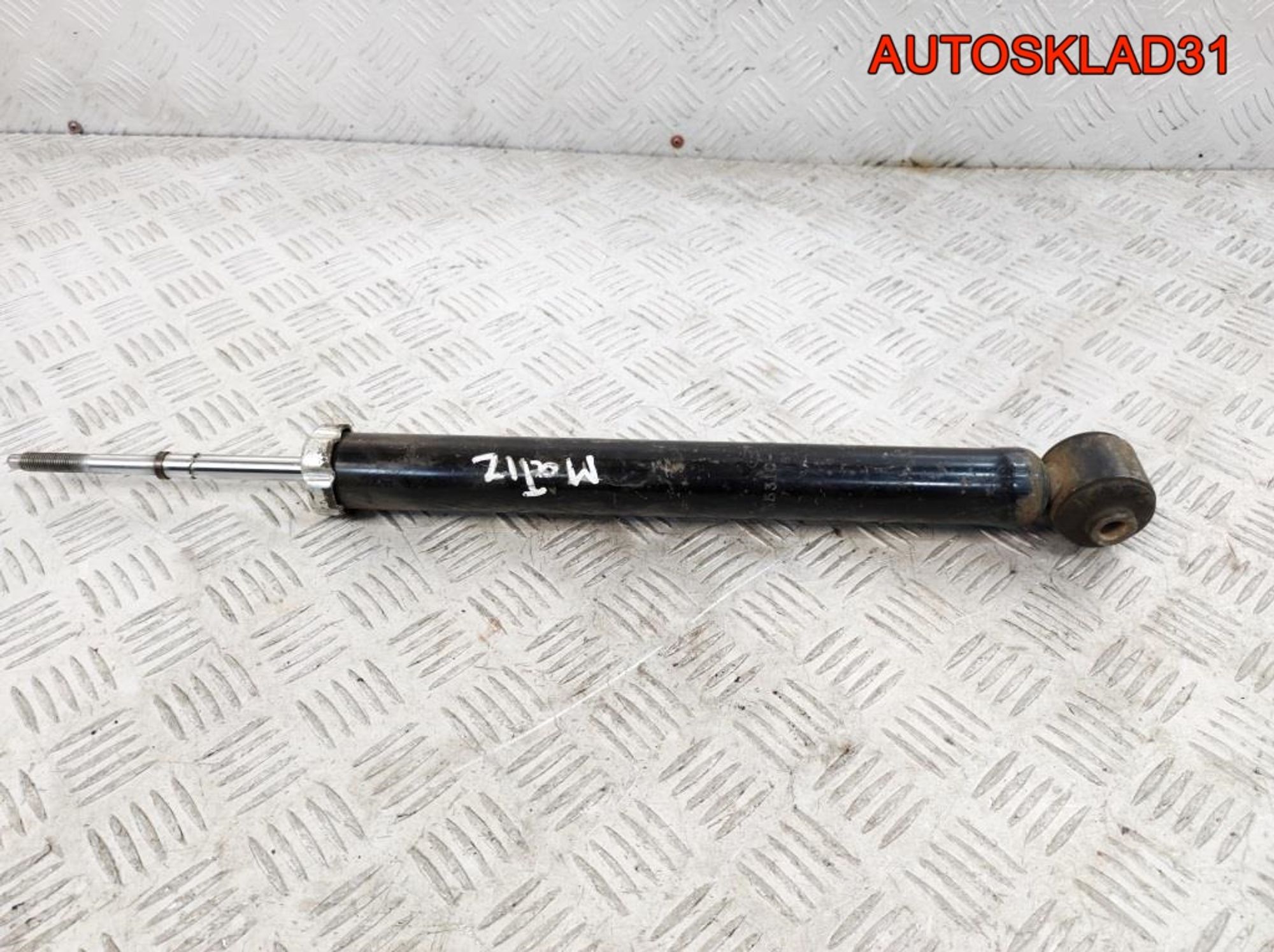 Амортизатор задний Hyundai Getz 1 553101C200, 1000 рублей, Дубовое