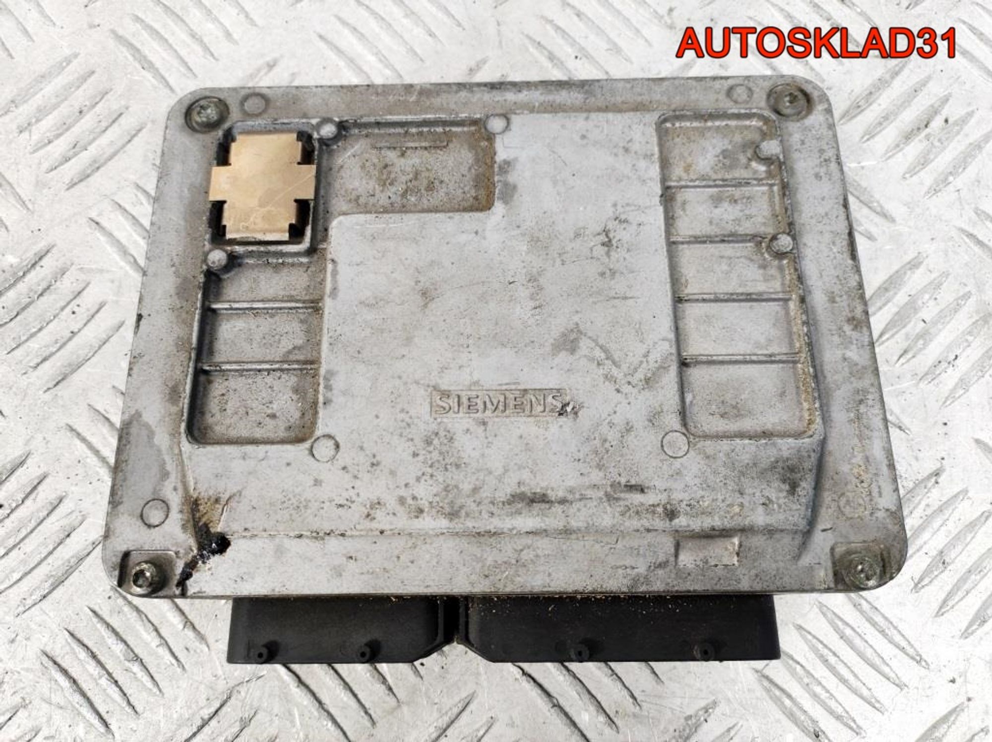 Блок ЭБУ VW Polo 4 1,2 AWY Бензин 03D906032C, 1800 рублей, Дубовое